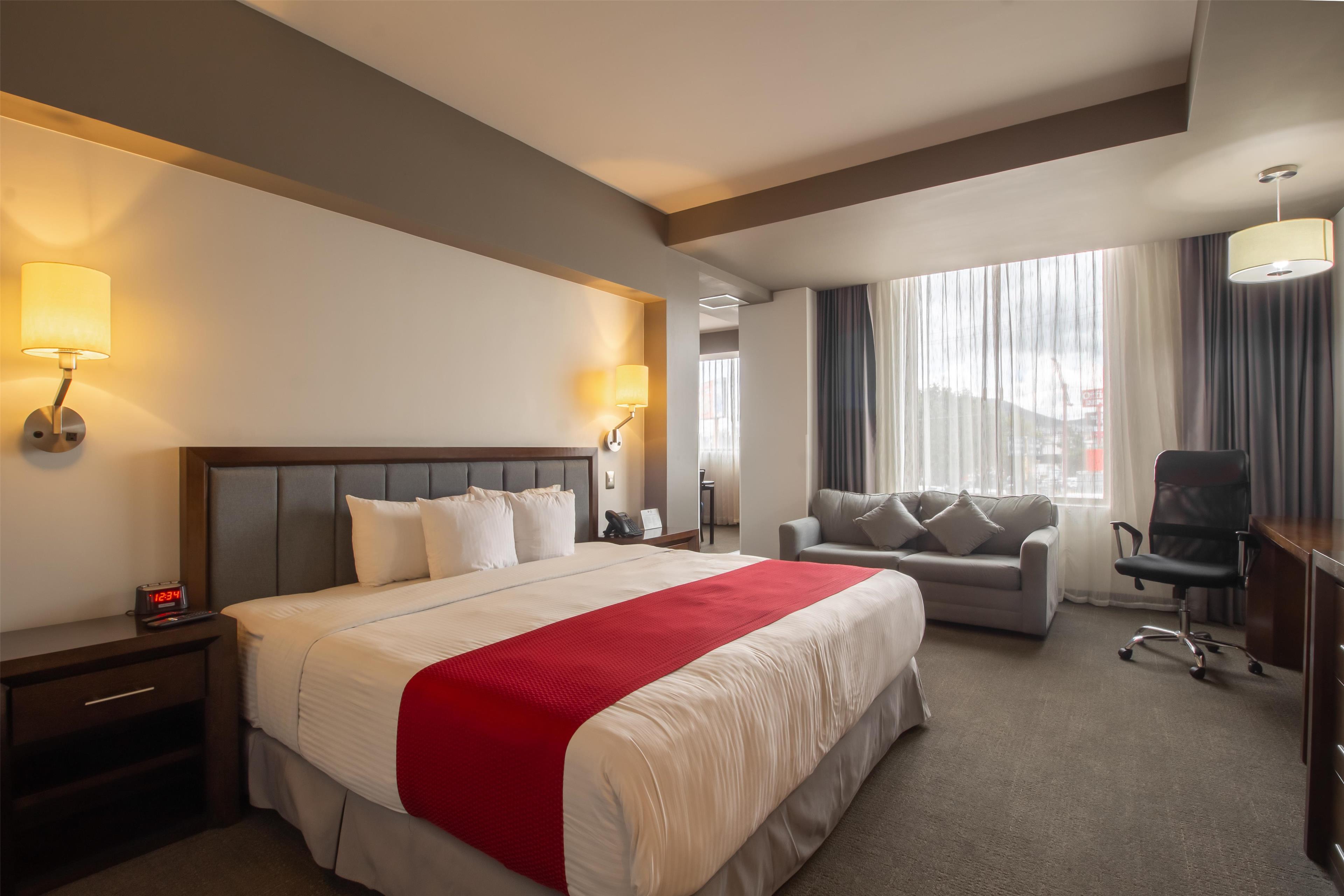 Junior Suite King Bed Non Smoking