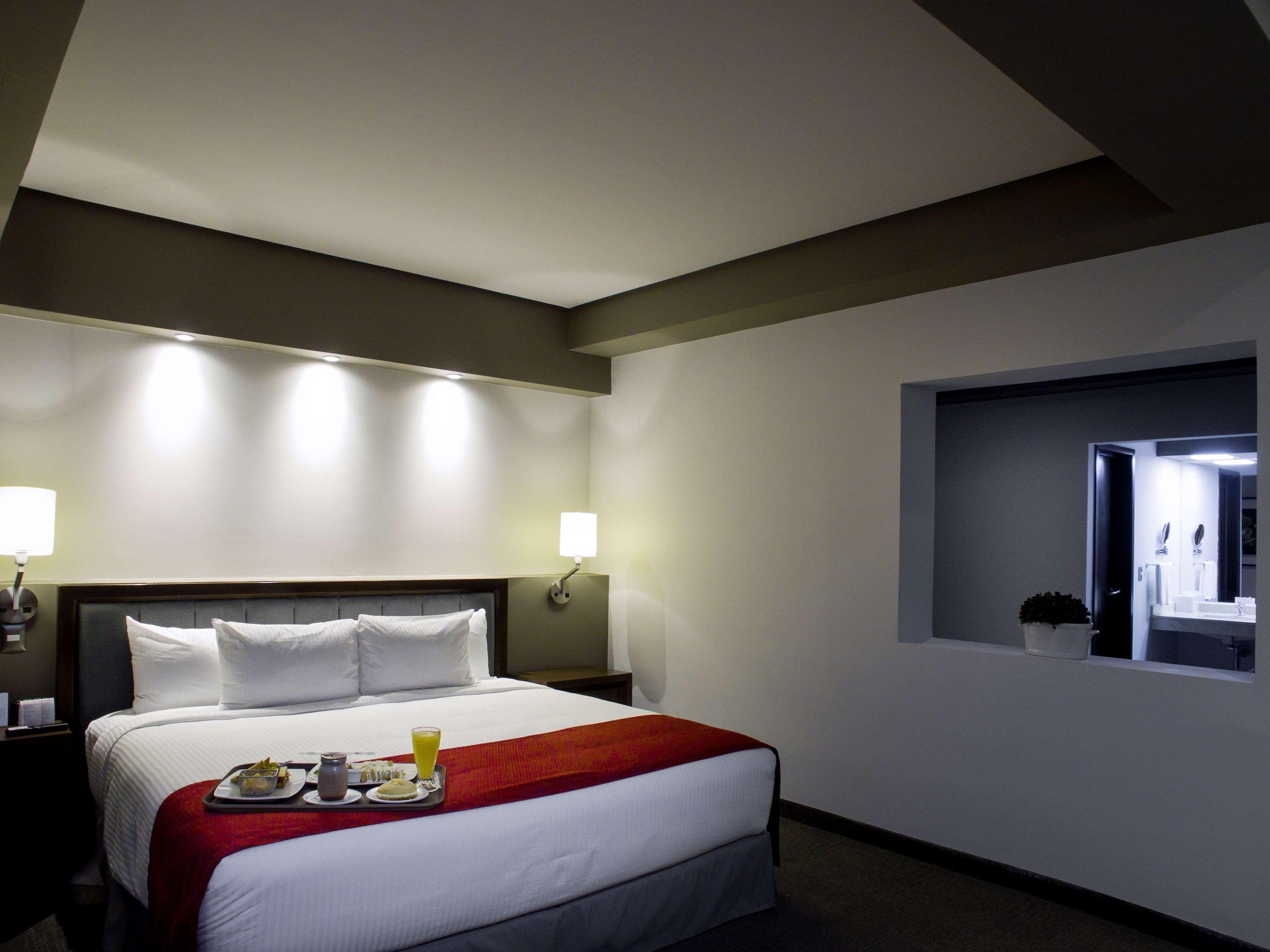 Junior Suite King Bed Non Smoking