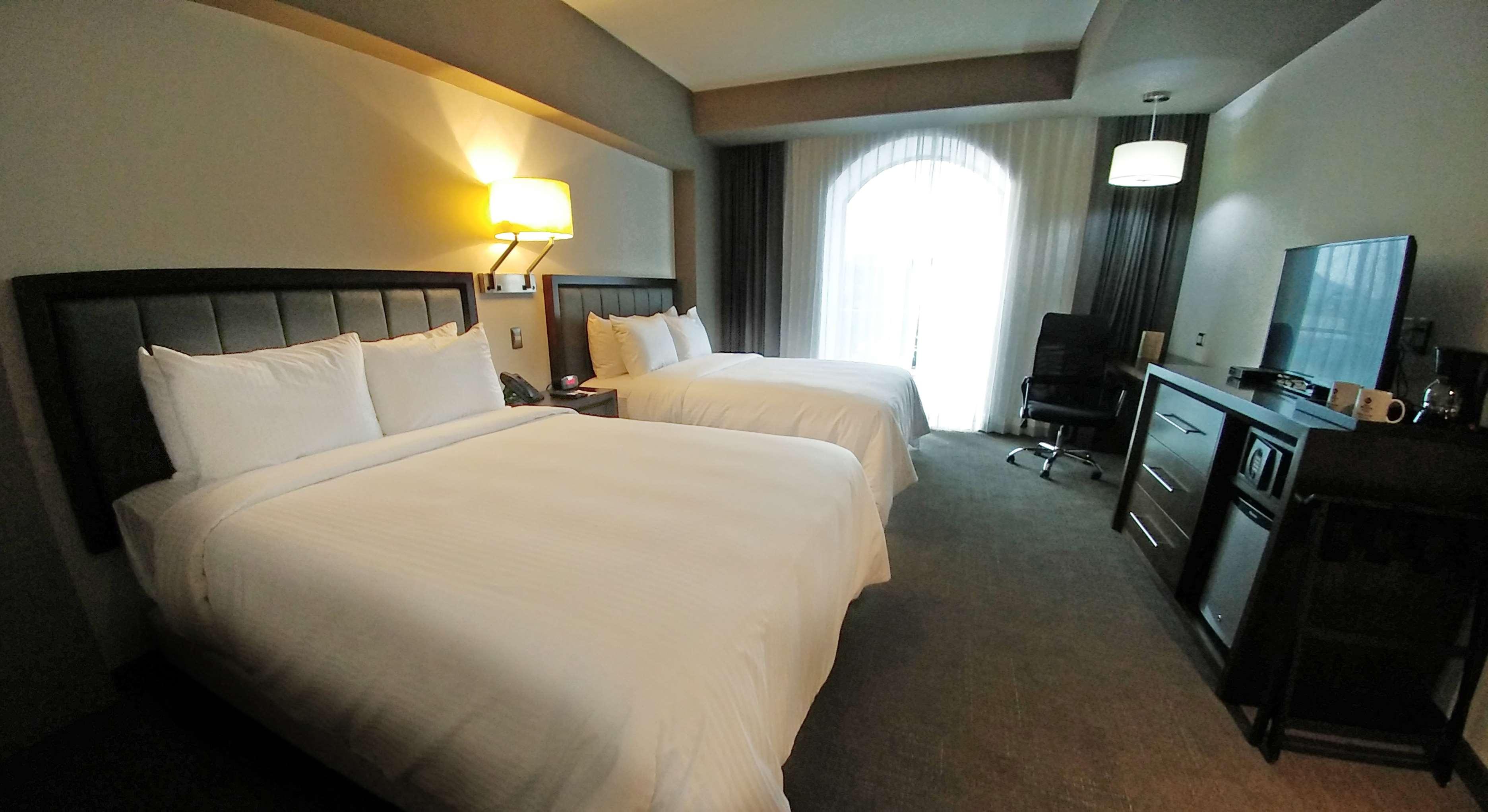 Quadruple Two Queen Beds