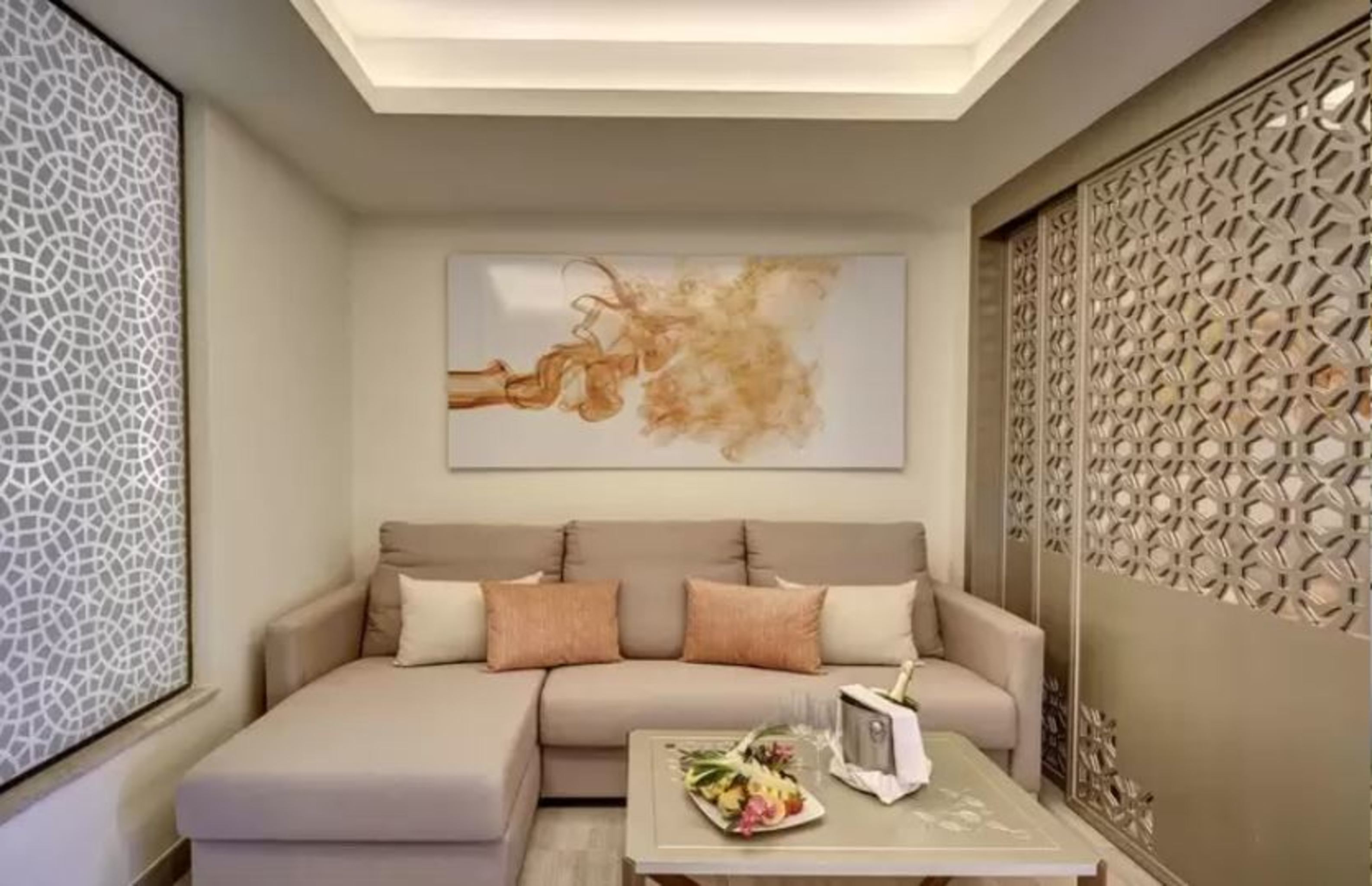 Family Room Club Ocean View