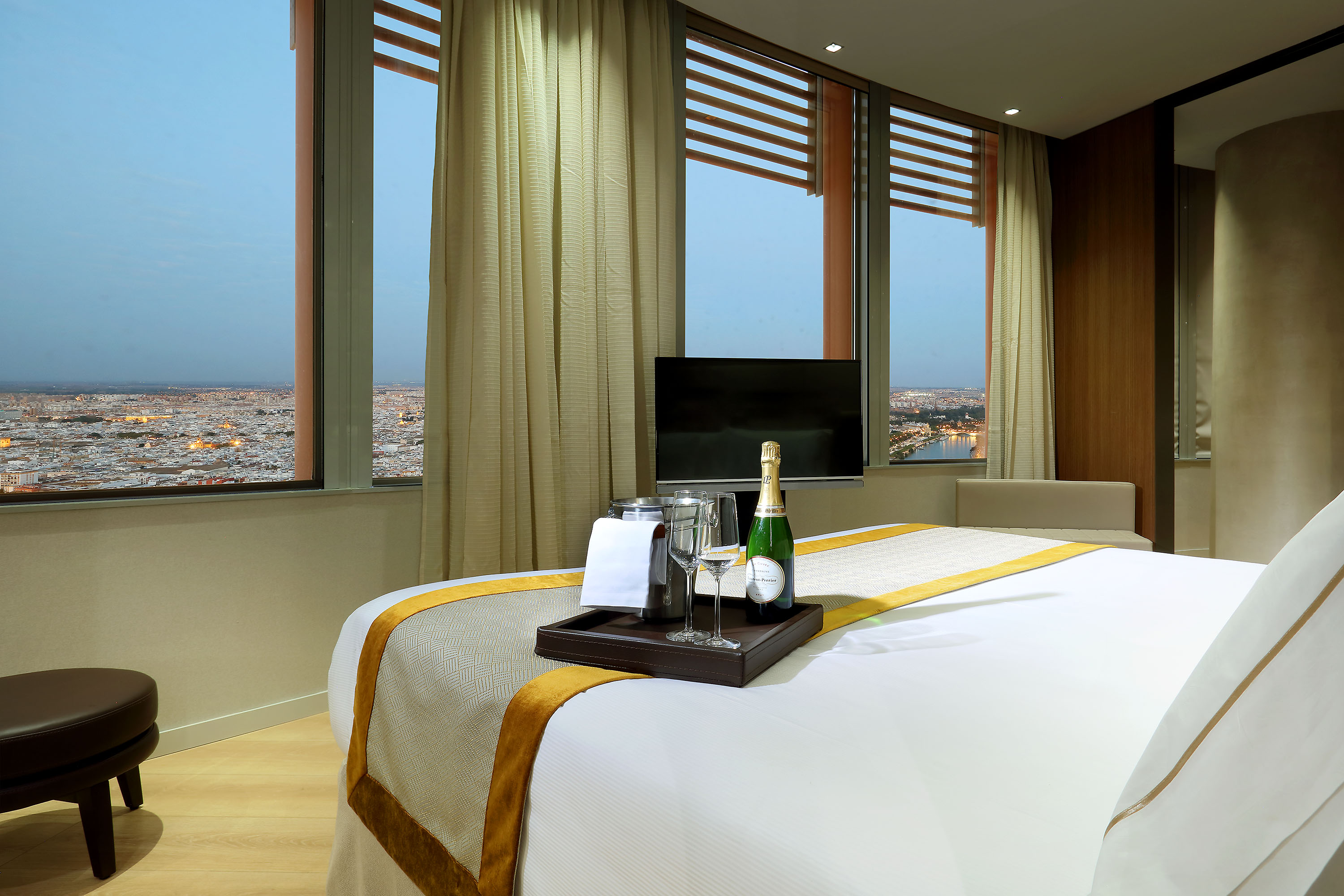 Double or Twin Deluxe