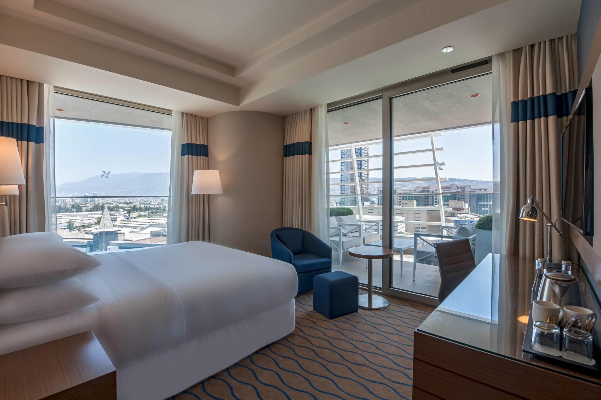 Double King Size Bed