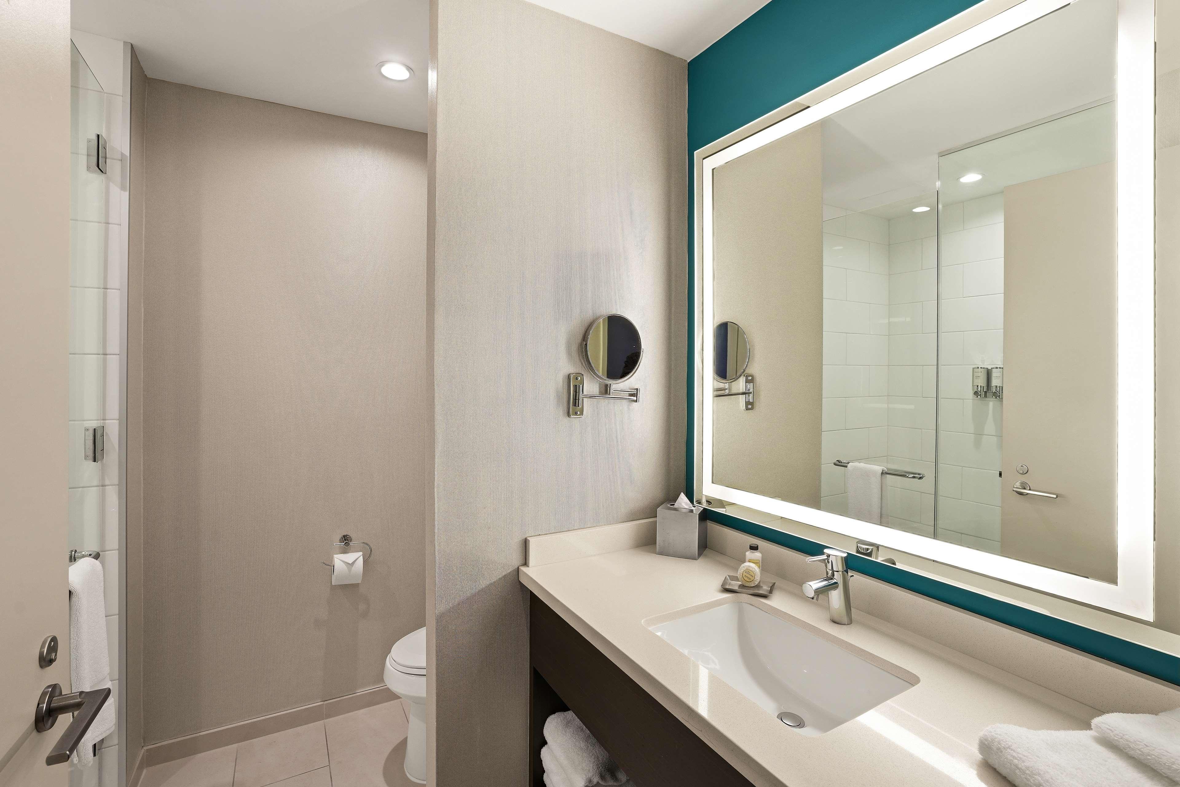 Double Deluxe Two Queen Beds