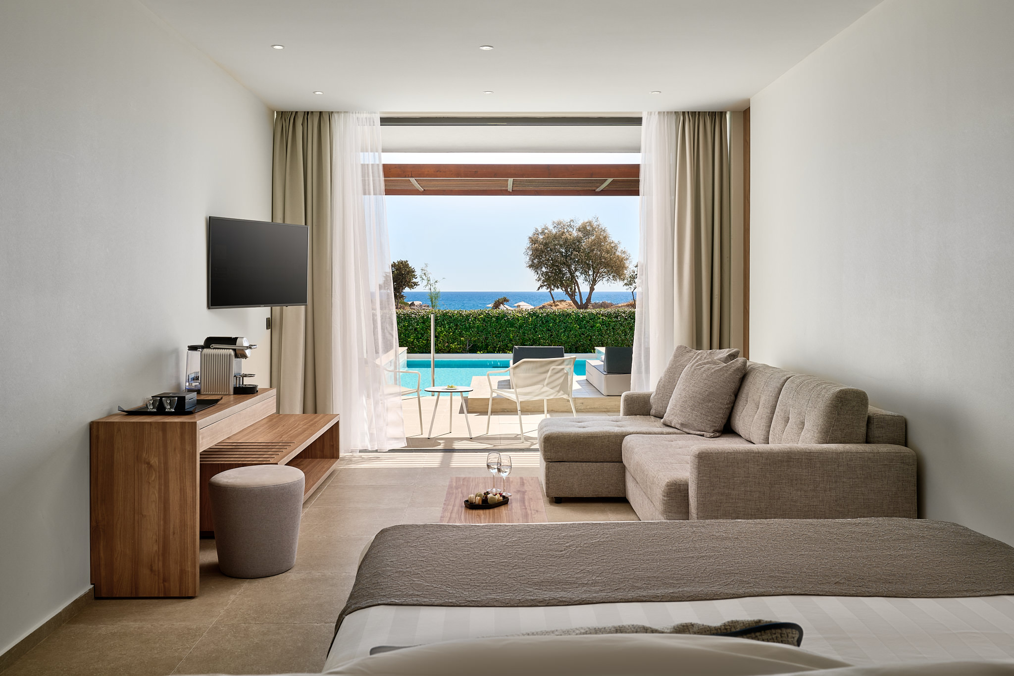 Junior Suite Beach Front