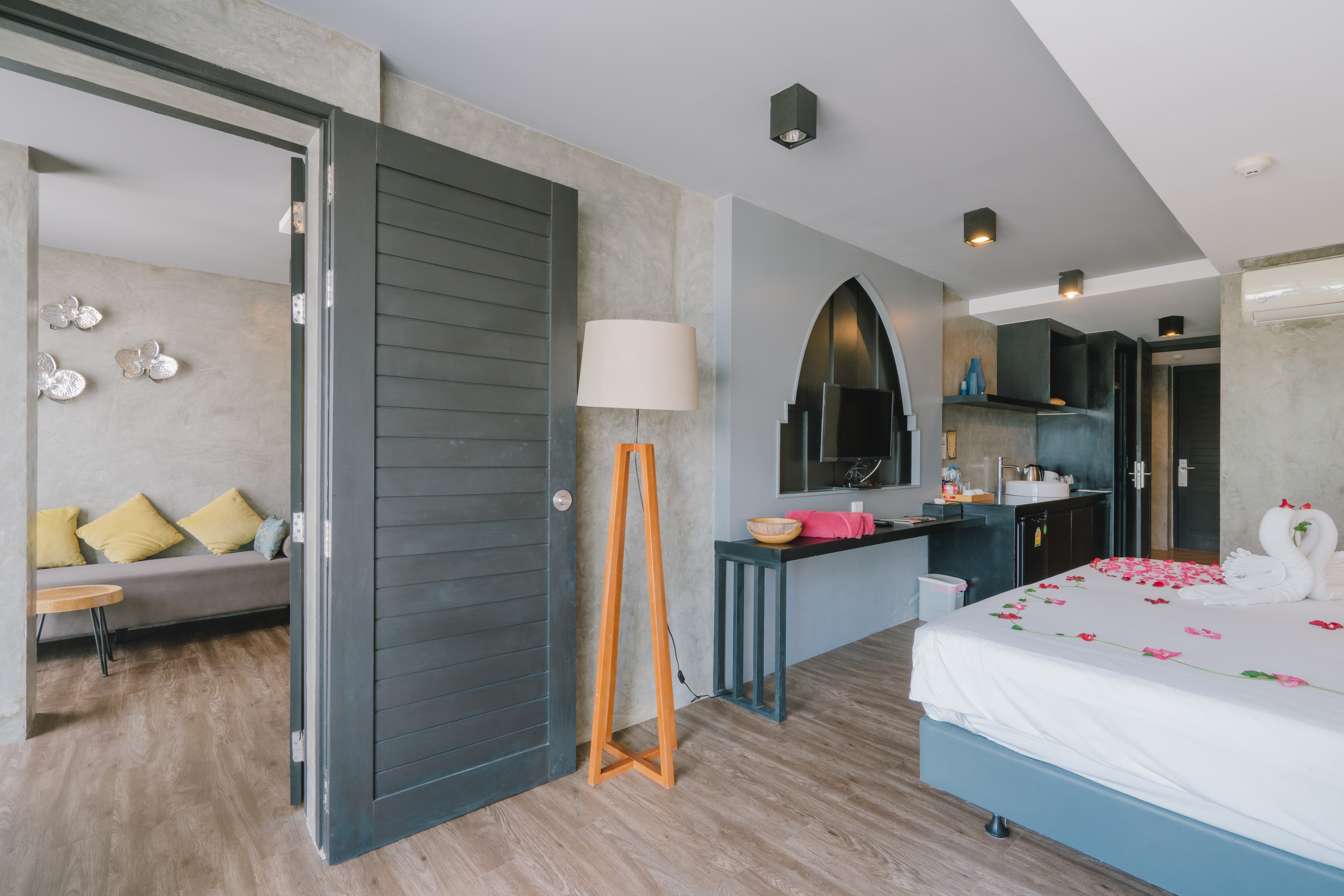 Studio Connecting Room