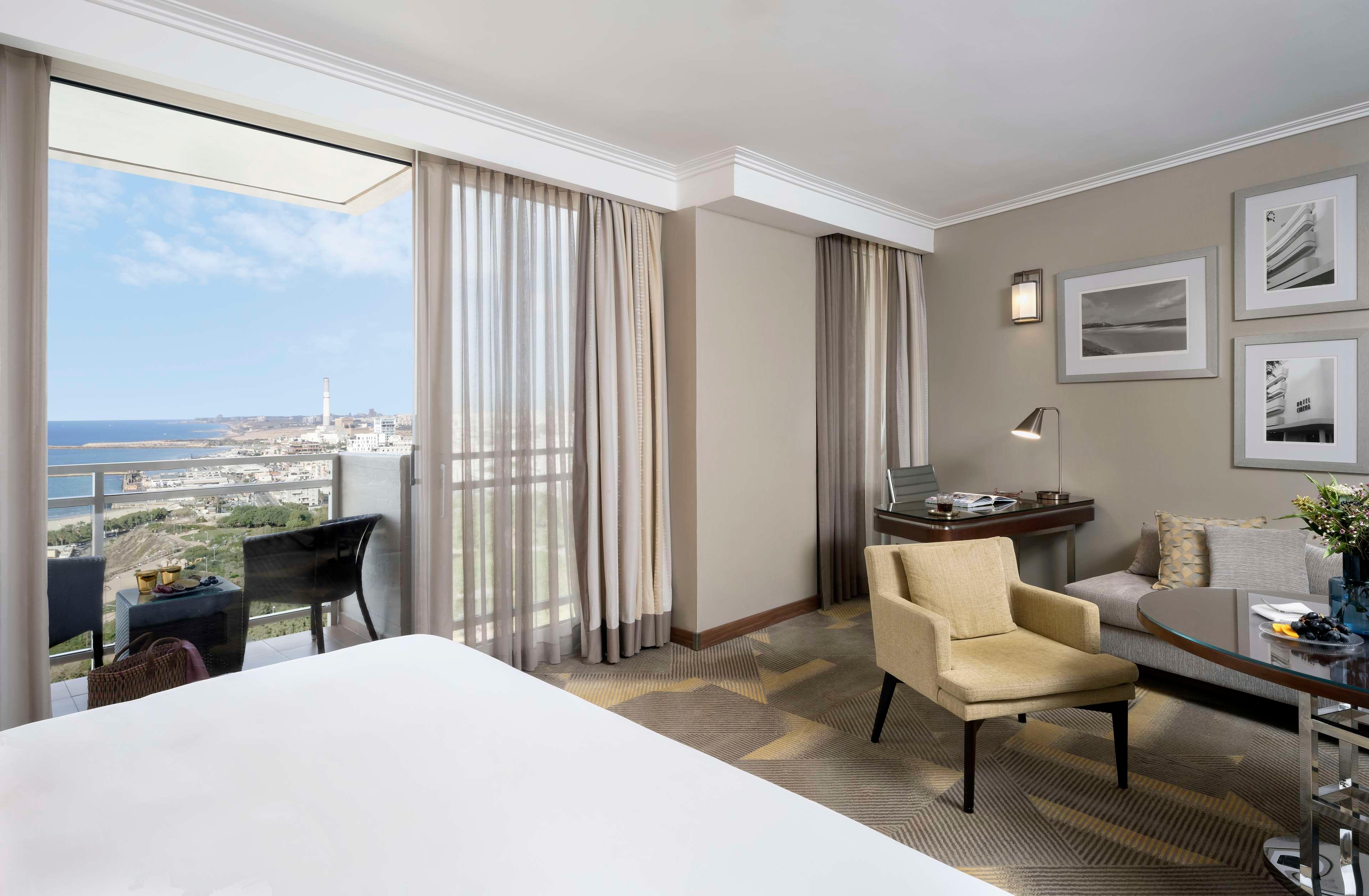 Twin Premium Sea View