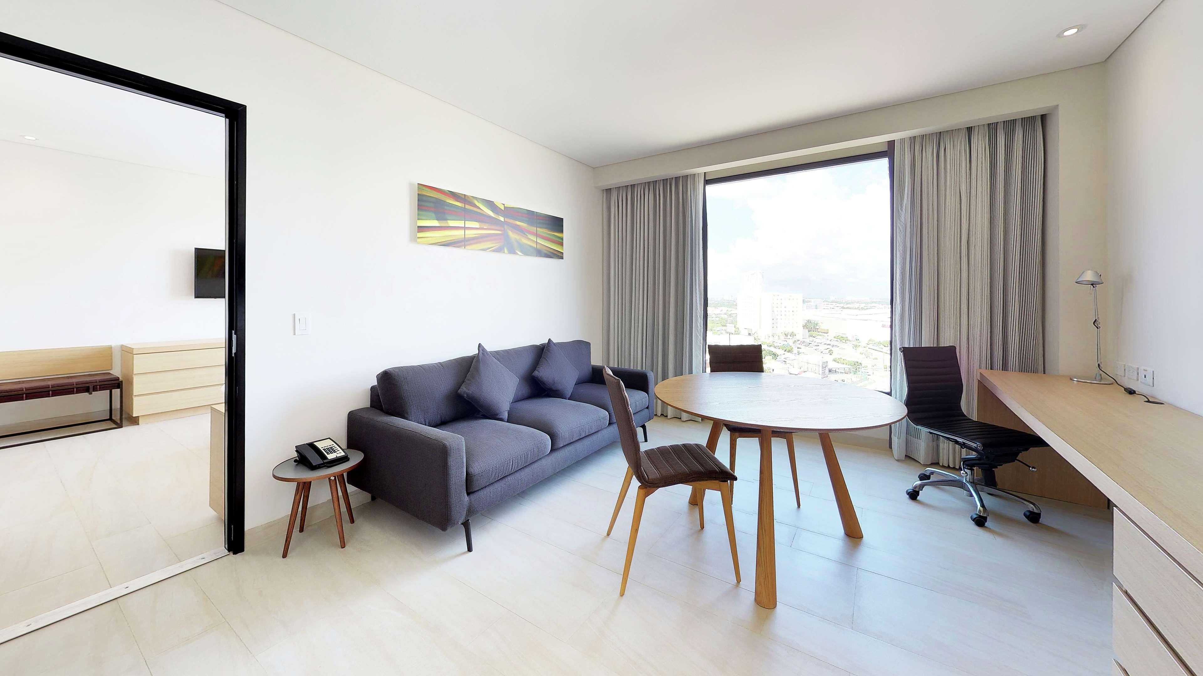 Suite King Bed One Bedroom 