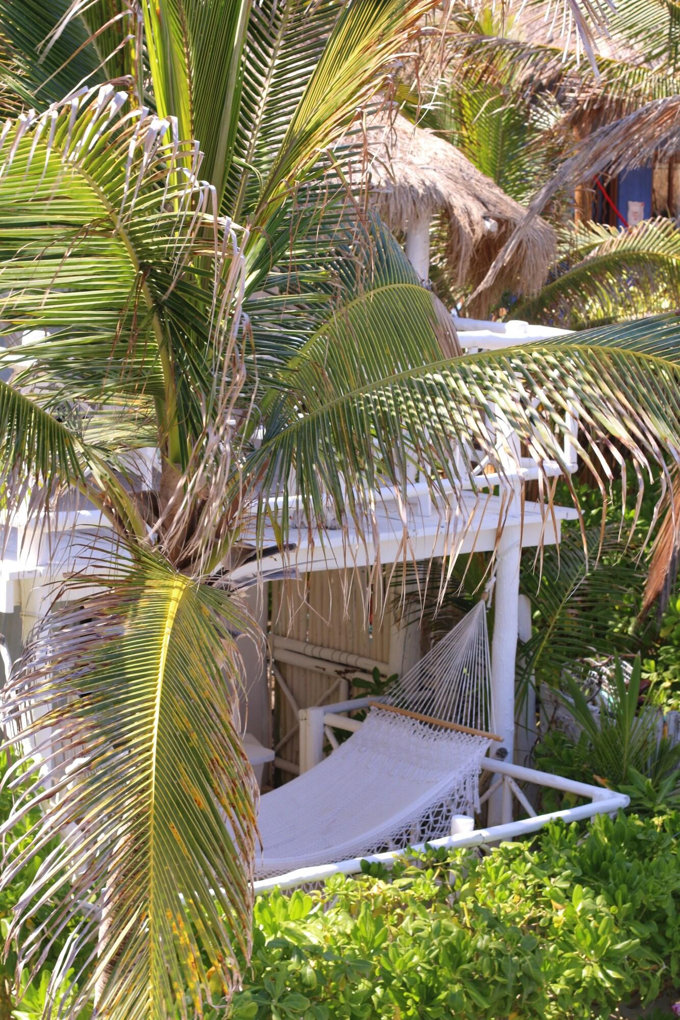 Double Pool View King Bed