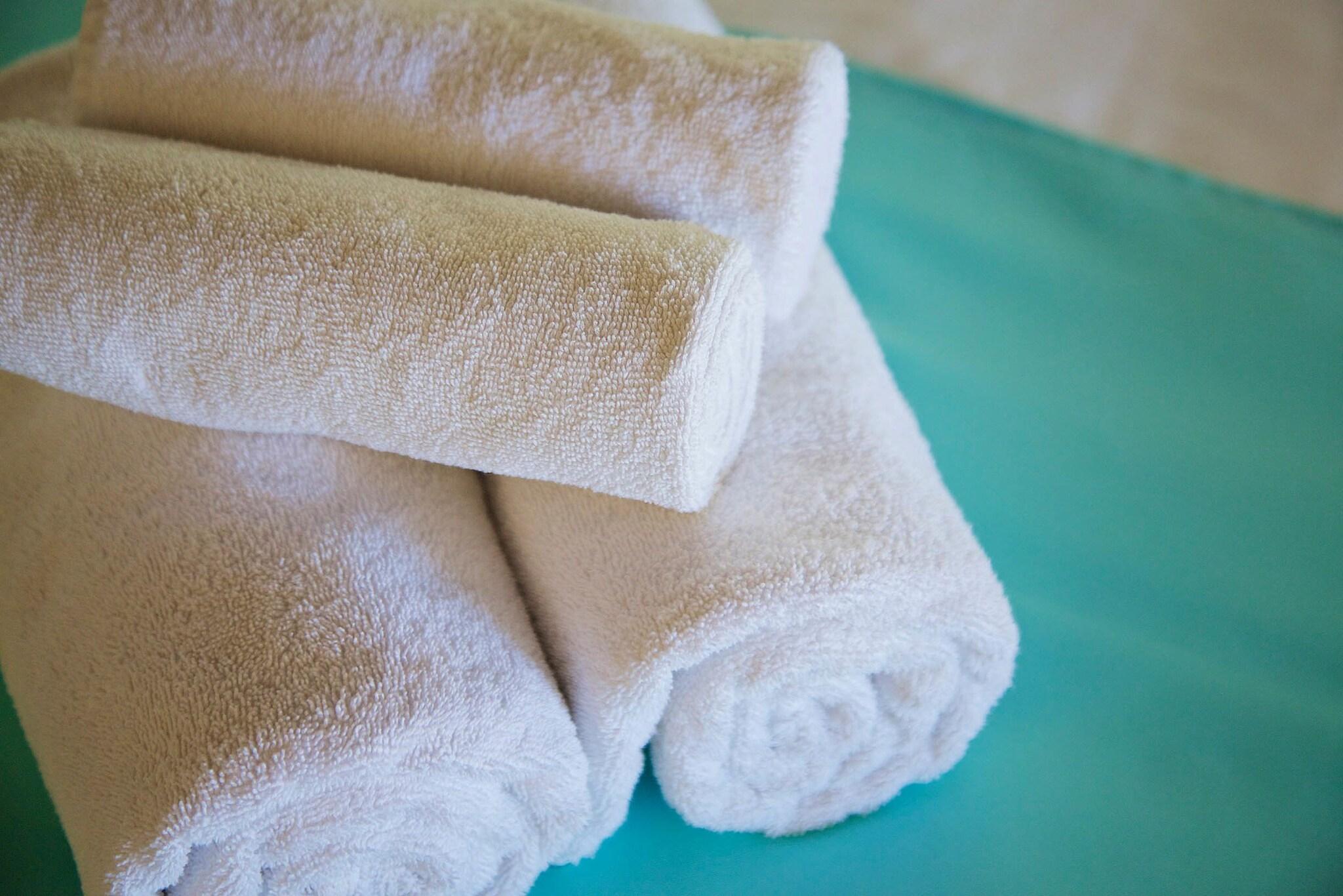 Double Pool View King Bed