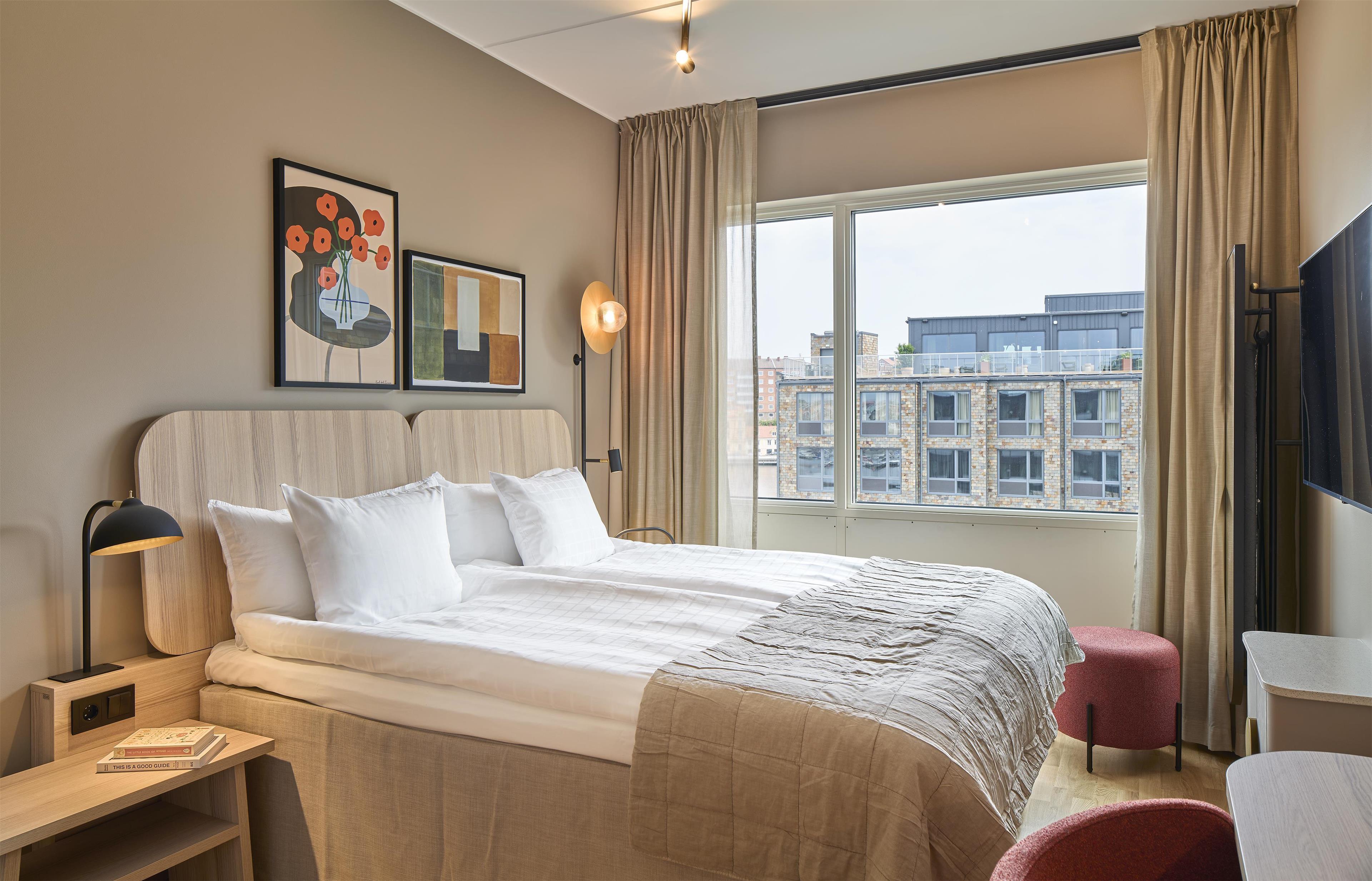 Family Room Standard