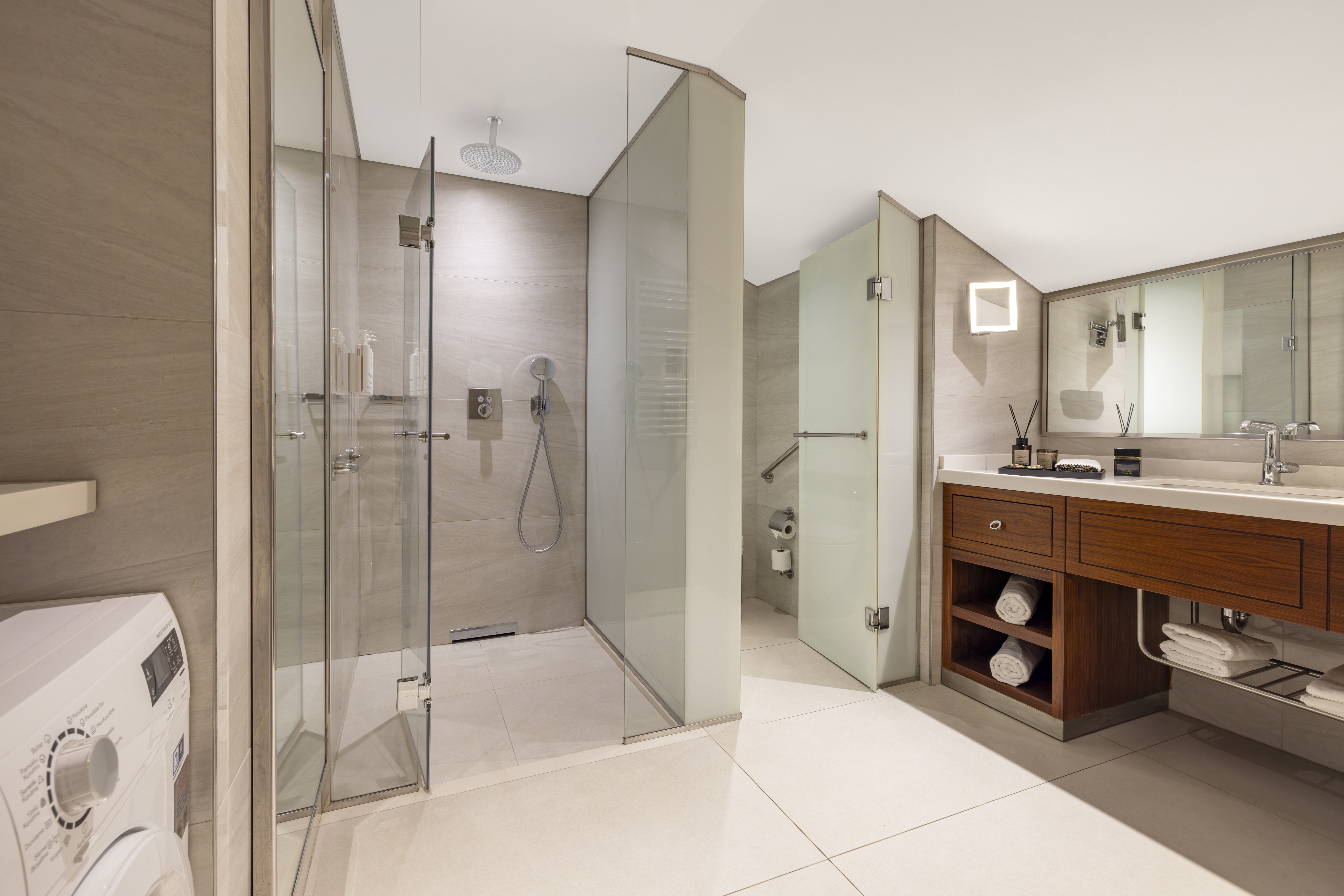 Suite Two Bedrooms with Terrace