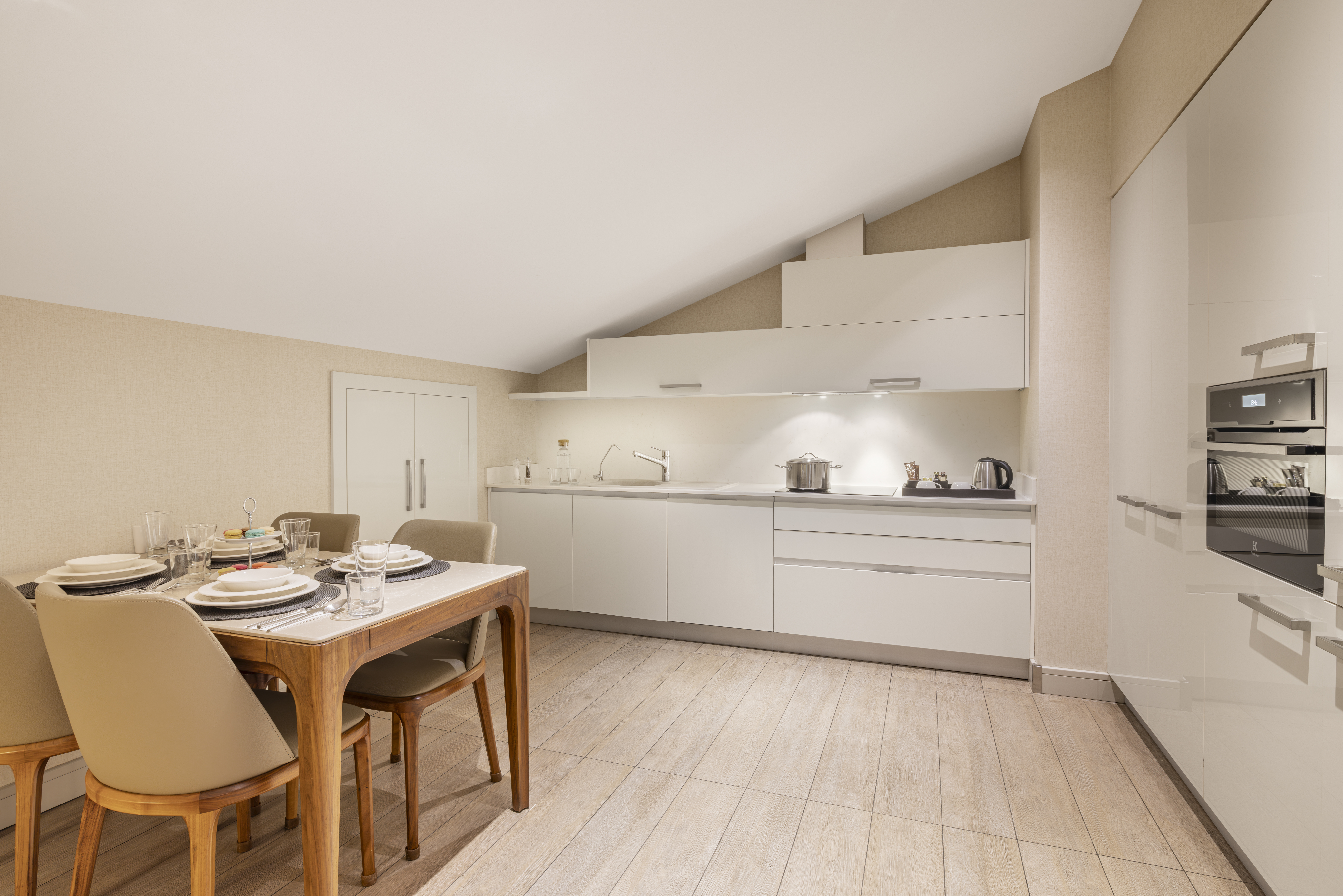 Suite Two Bedrooms with Terrace