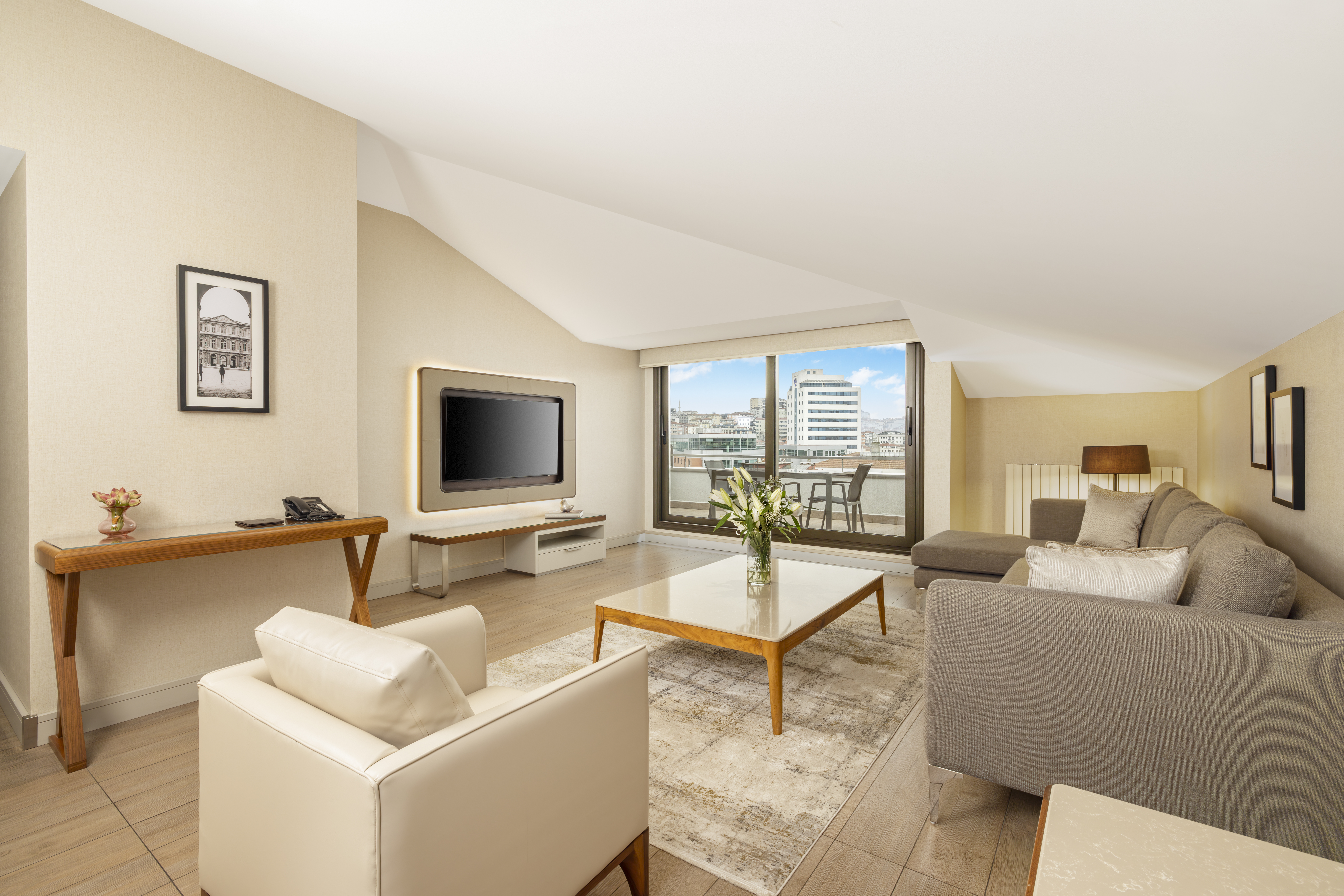 Suite Two Bedrooms with Terrace