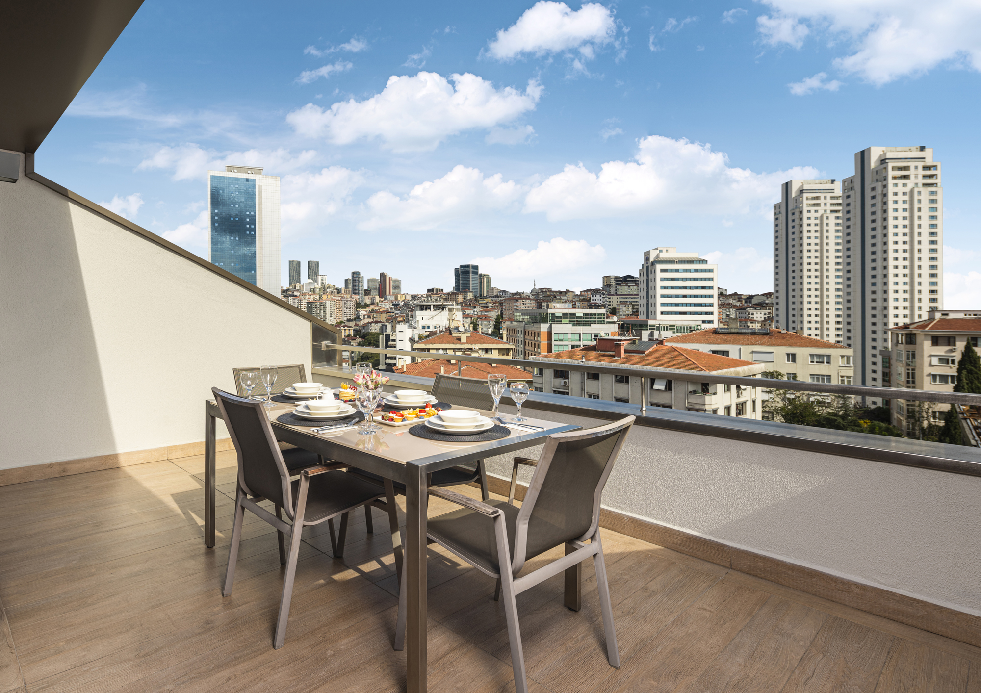 Suite Two Bedrooms with Terrace