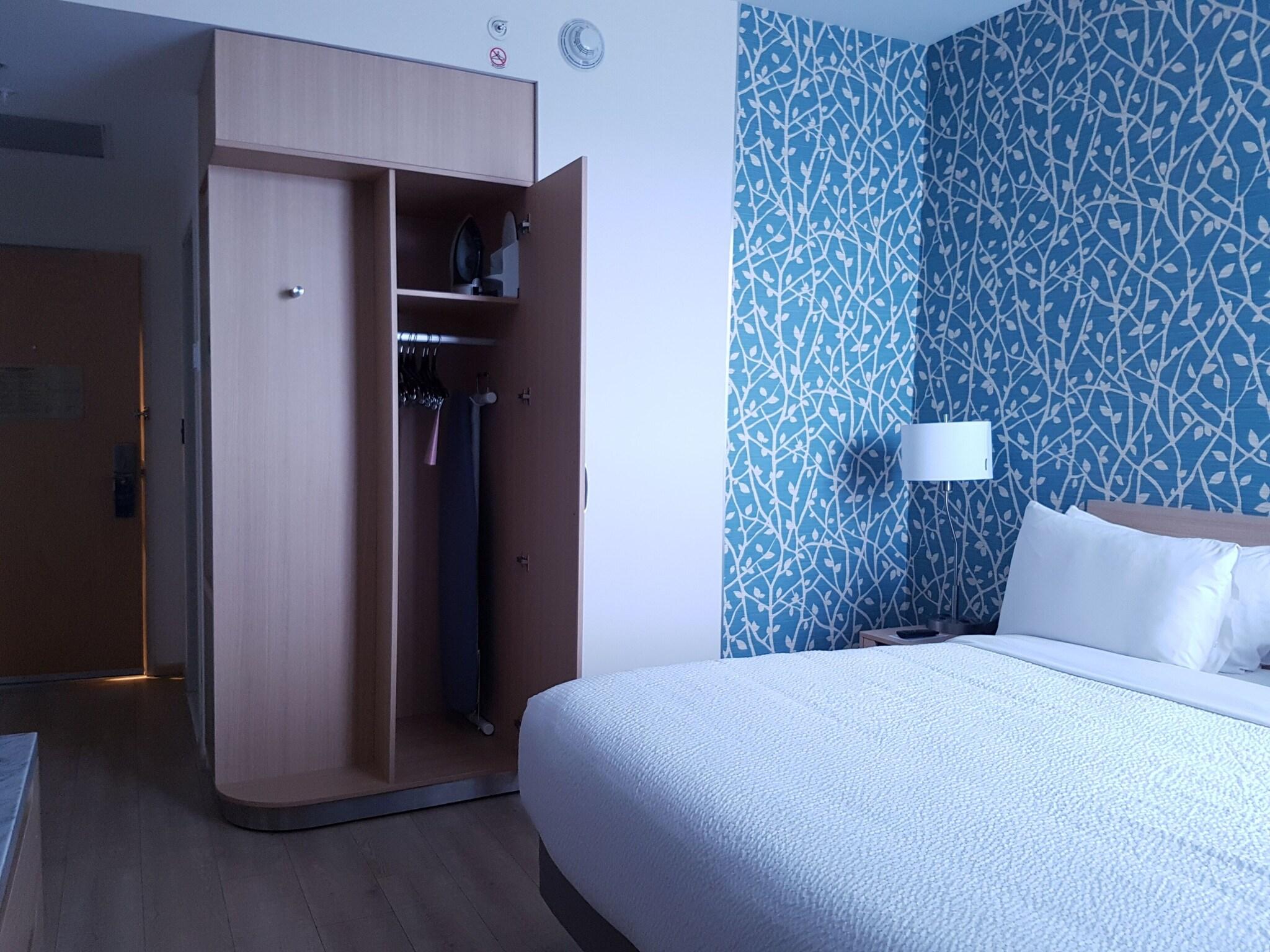 Double King Size Bed