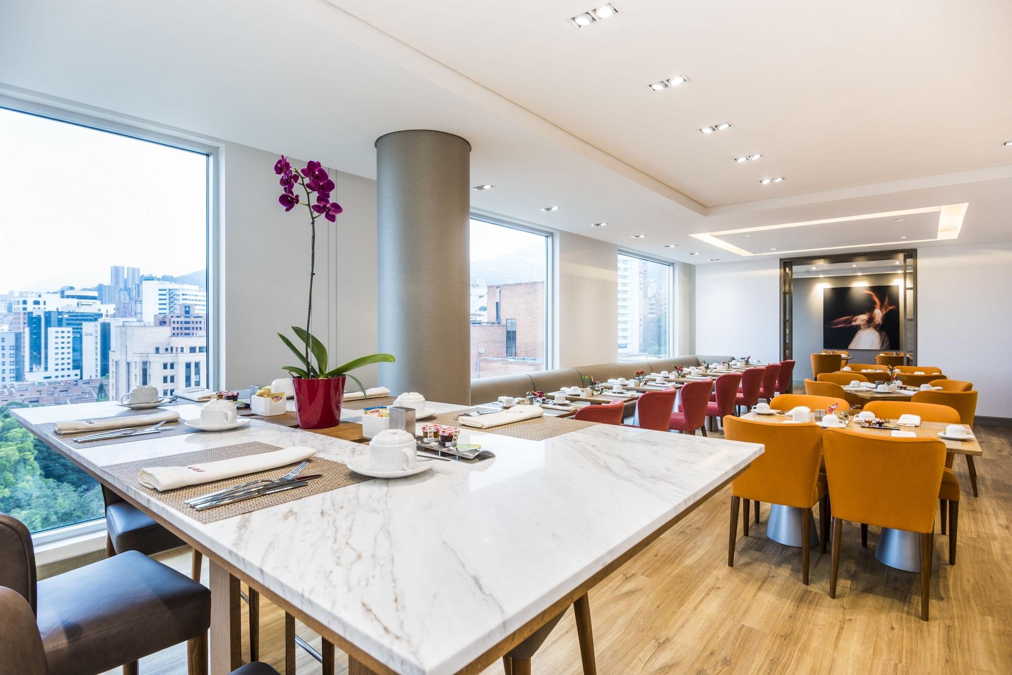 Double Deluxe King Bed