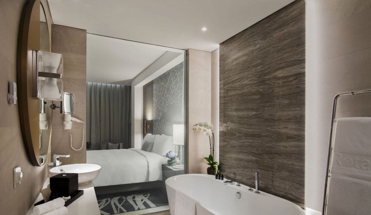 Family Room Connecting Room