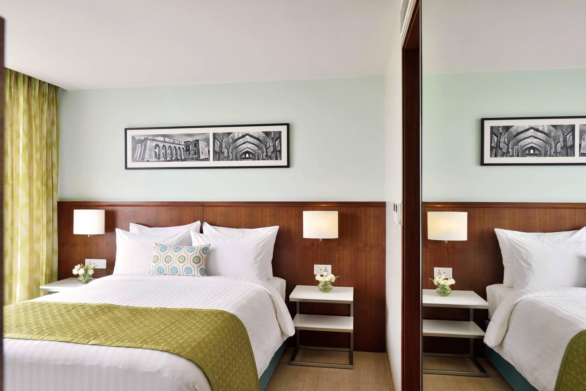 Suite Queen Size Bed