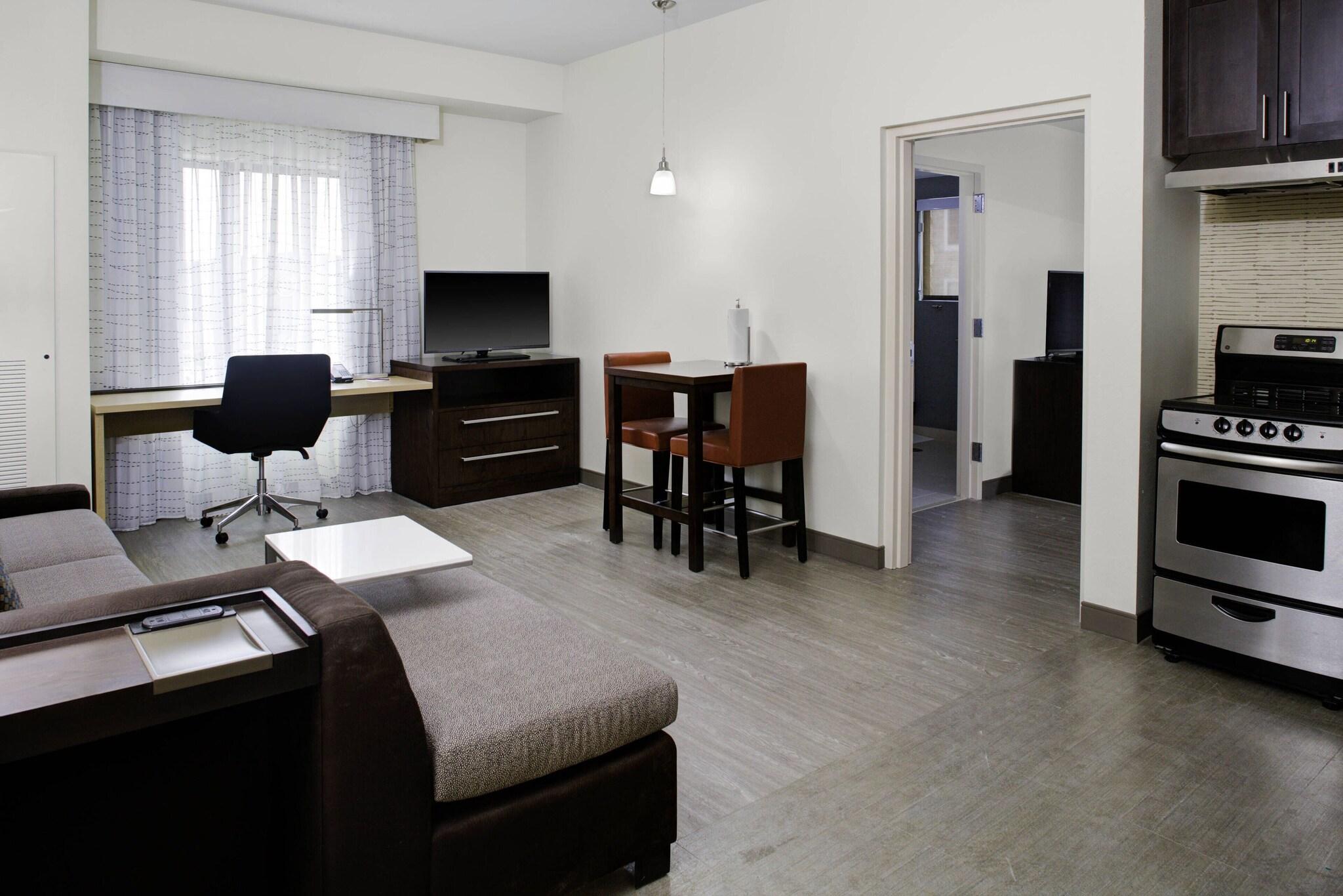 Suite King Bed One Bedroom 