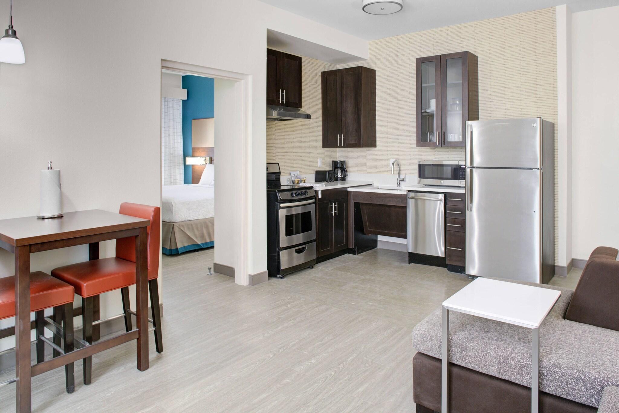 Suite King Bed One Bedroom 