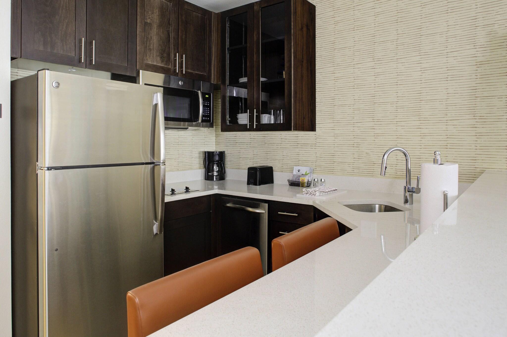 Studio King Size Bed