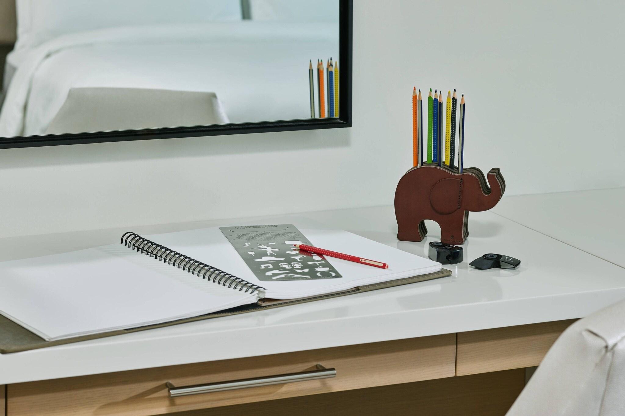 Quadruple City View Two Queen Beds