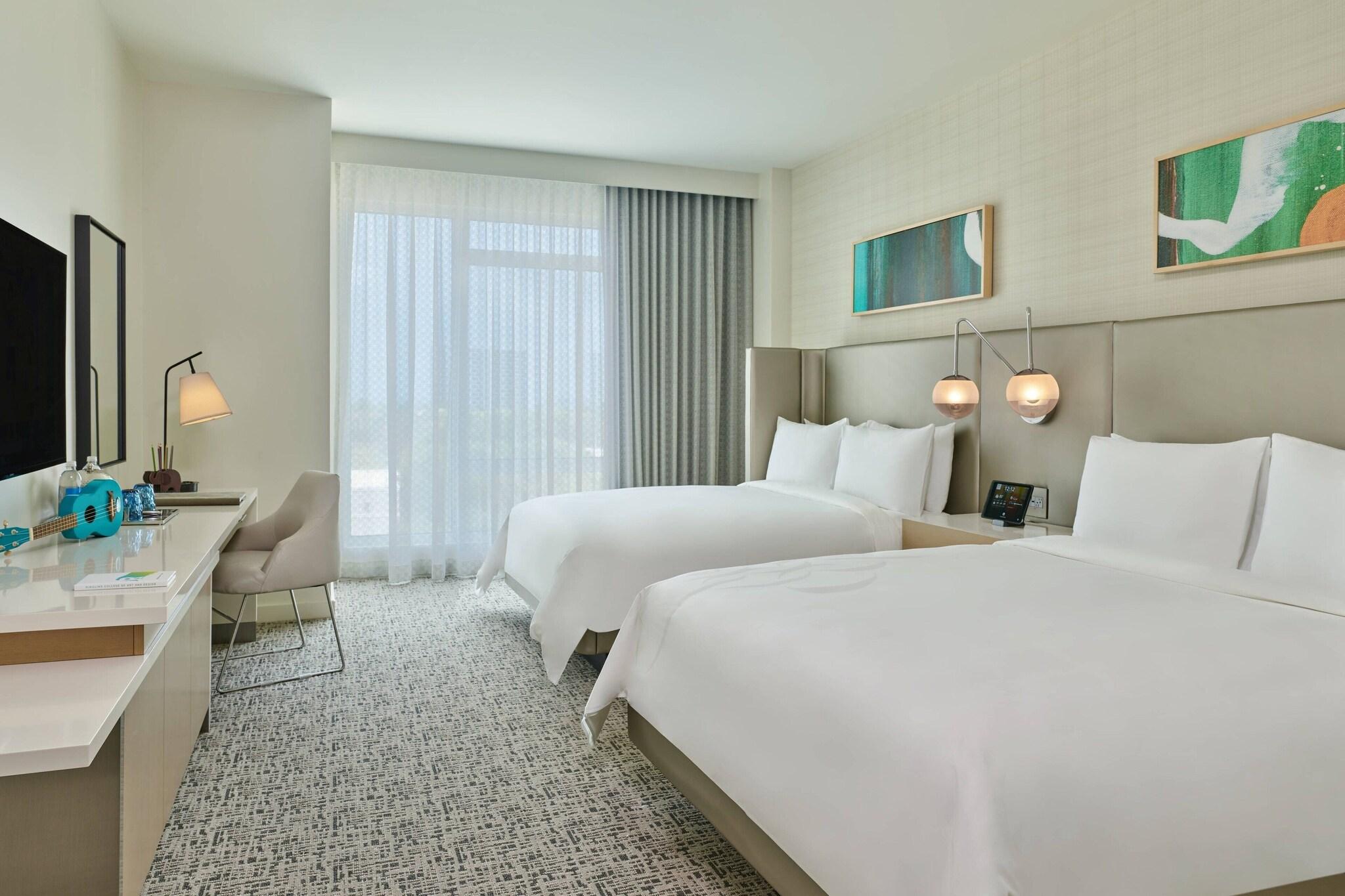 Quadruple City View Two Queen Beds