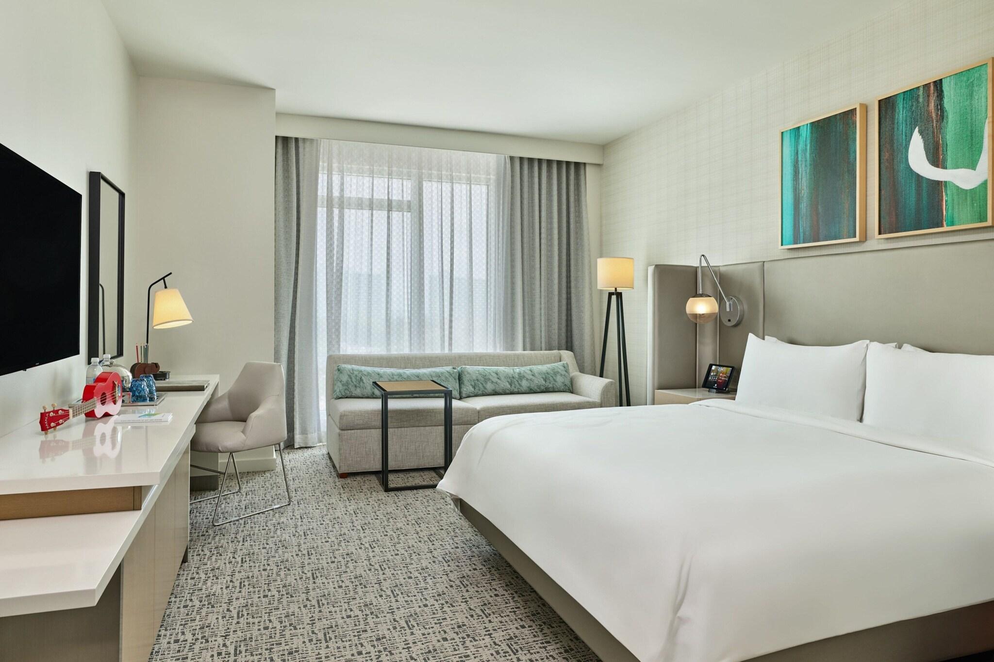 Double Accessible with Views