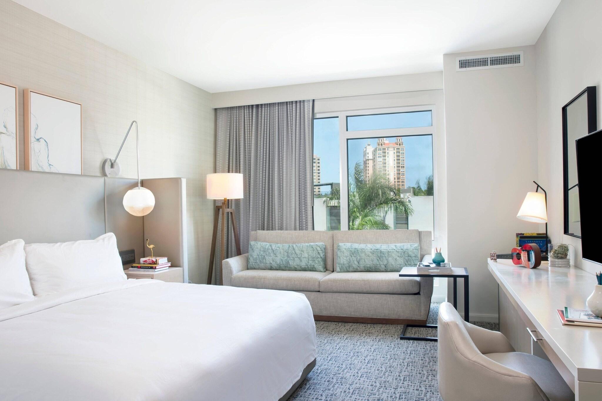 Double City View King Bed