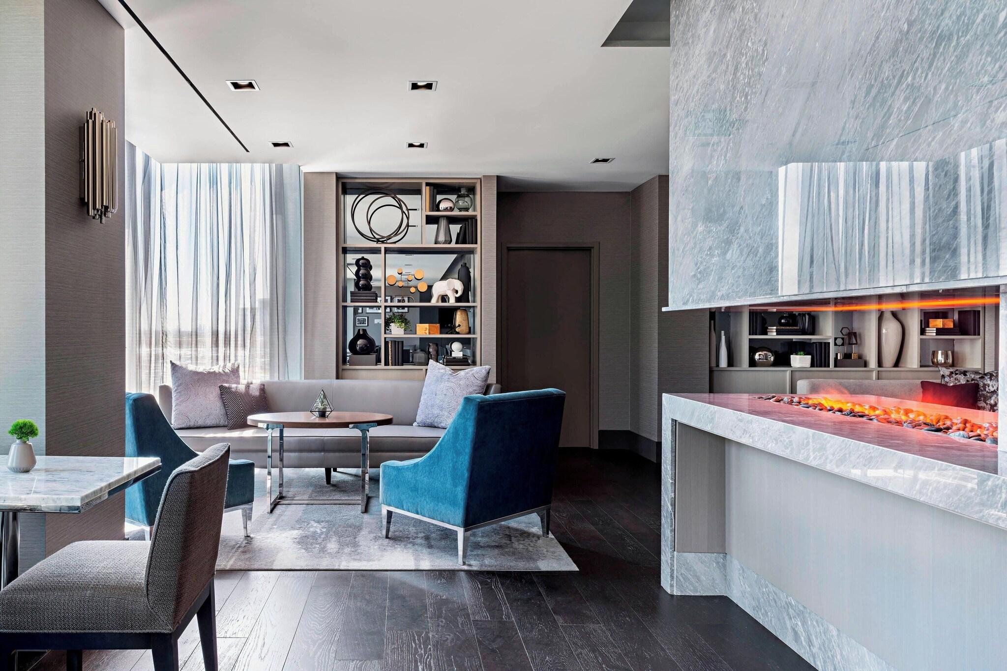 Quadruple Club Two Queen Beds