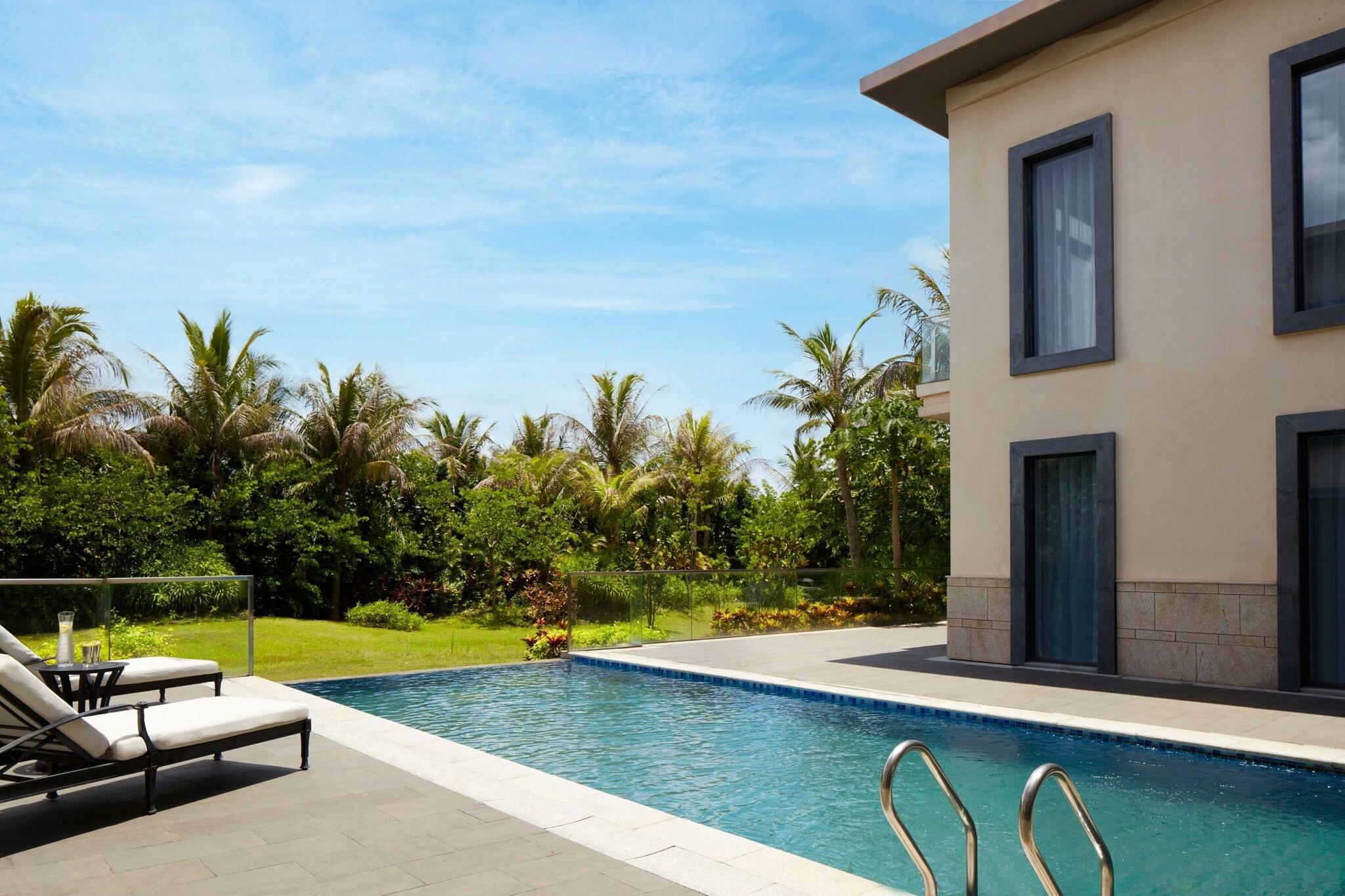 Villa Four Bedrooms with Private Pool