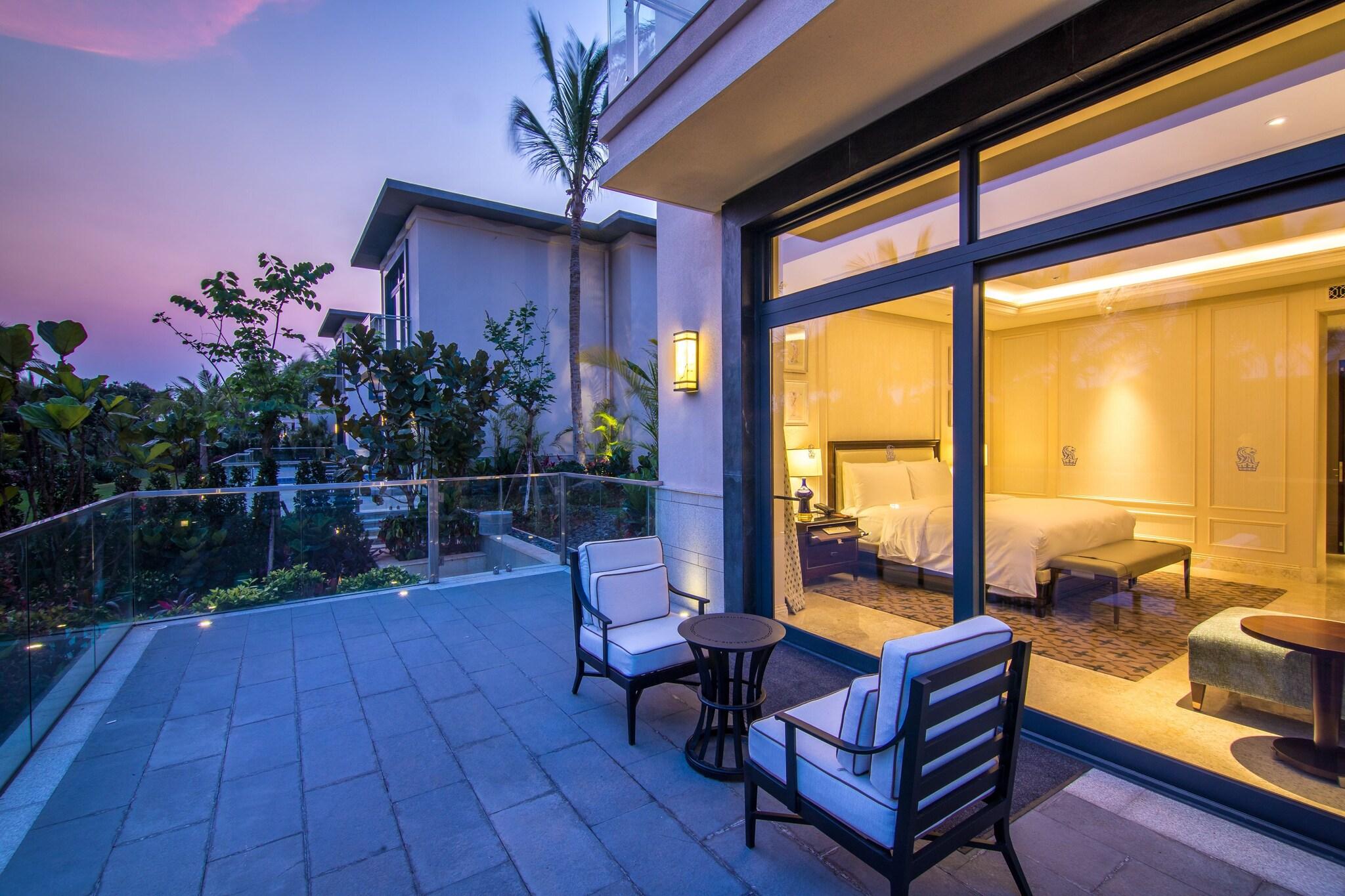 Villa King Bed Two Bedrooms