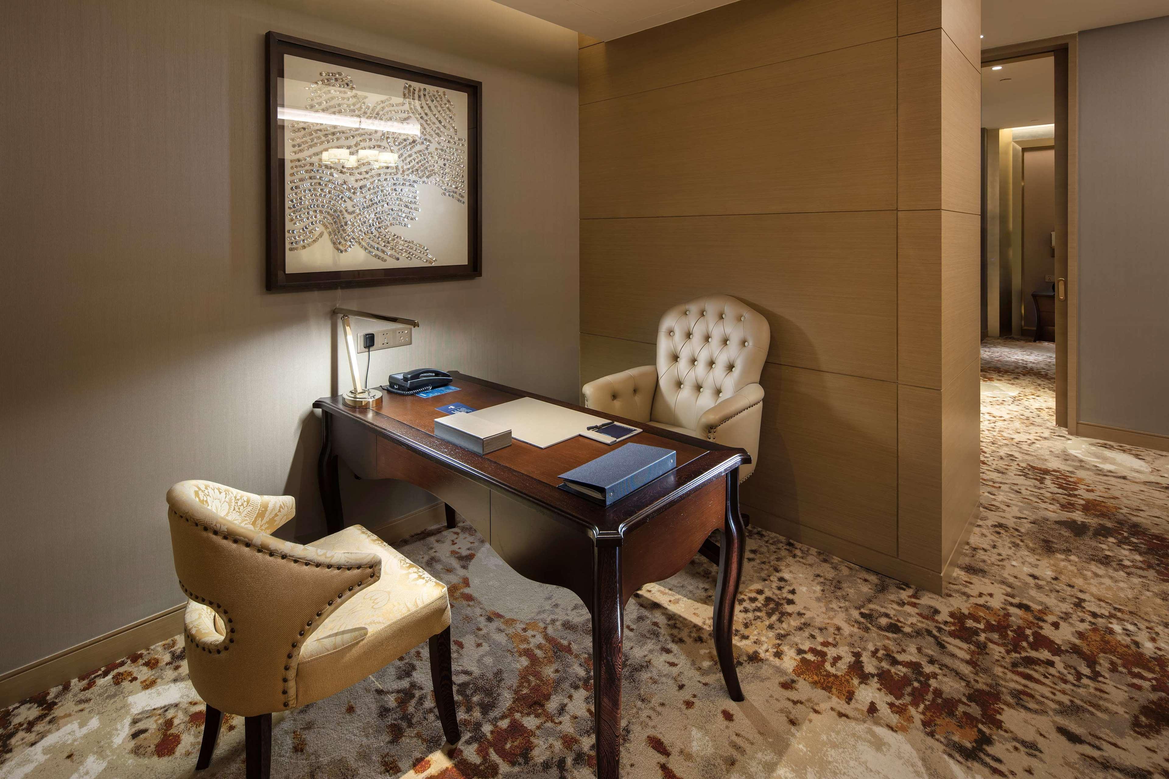 Suite Deluxe One Bedroom