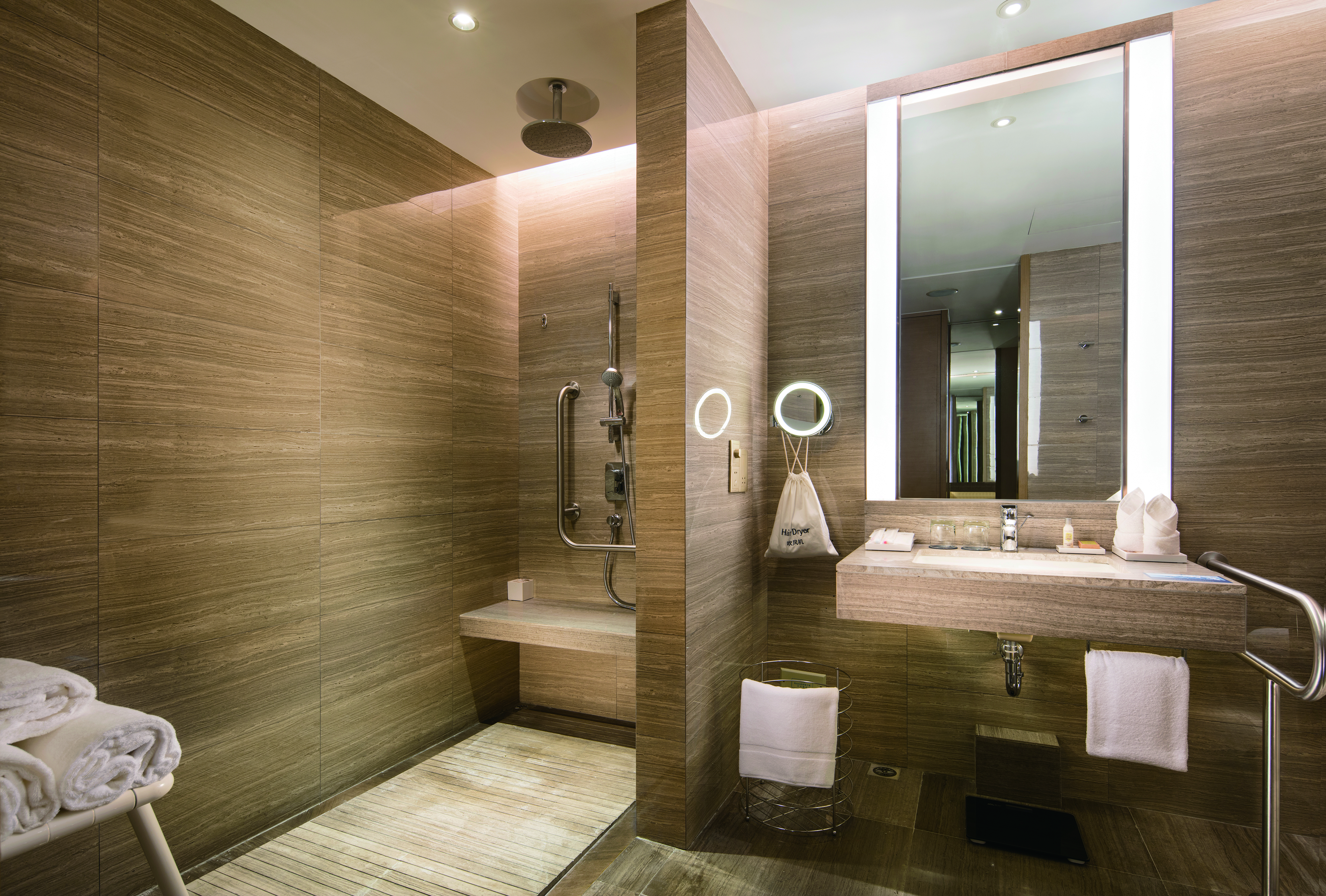 Double King Size Bed