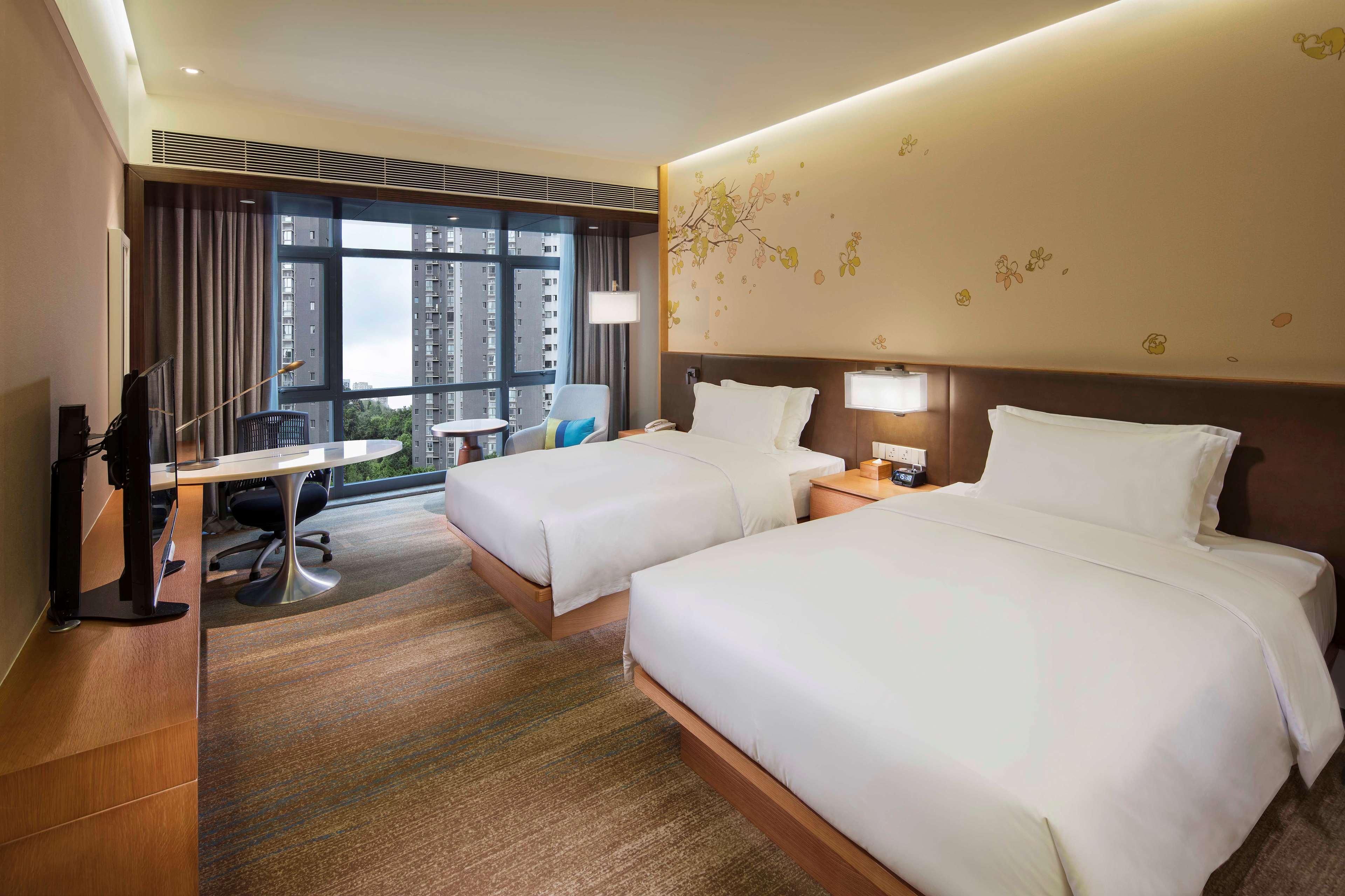 Suite King Bed One Bedroom 