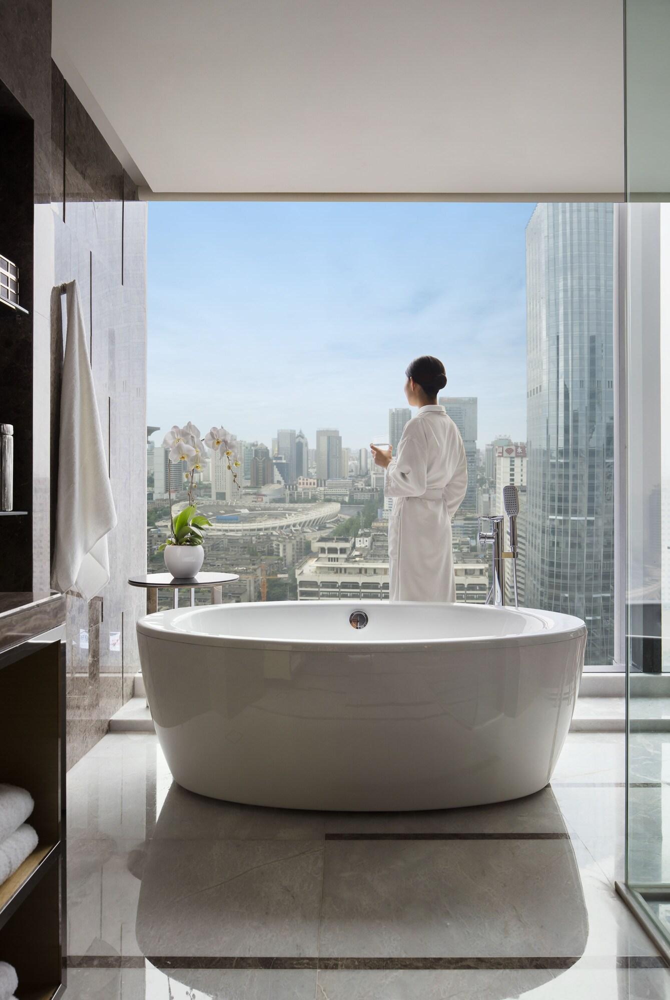 Suite Executive King Bed