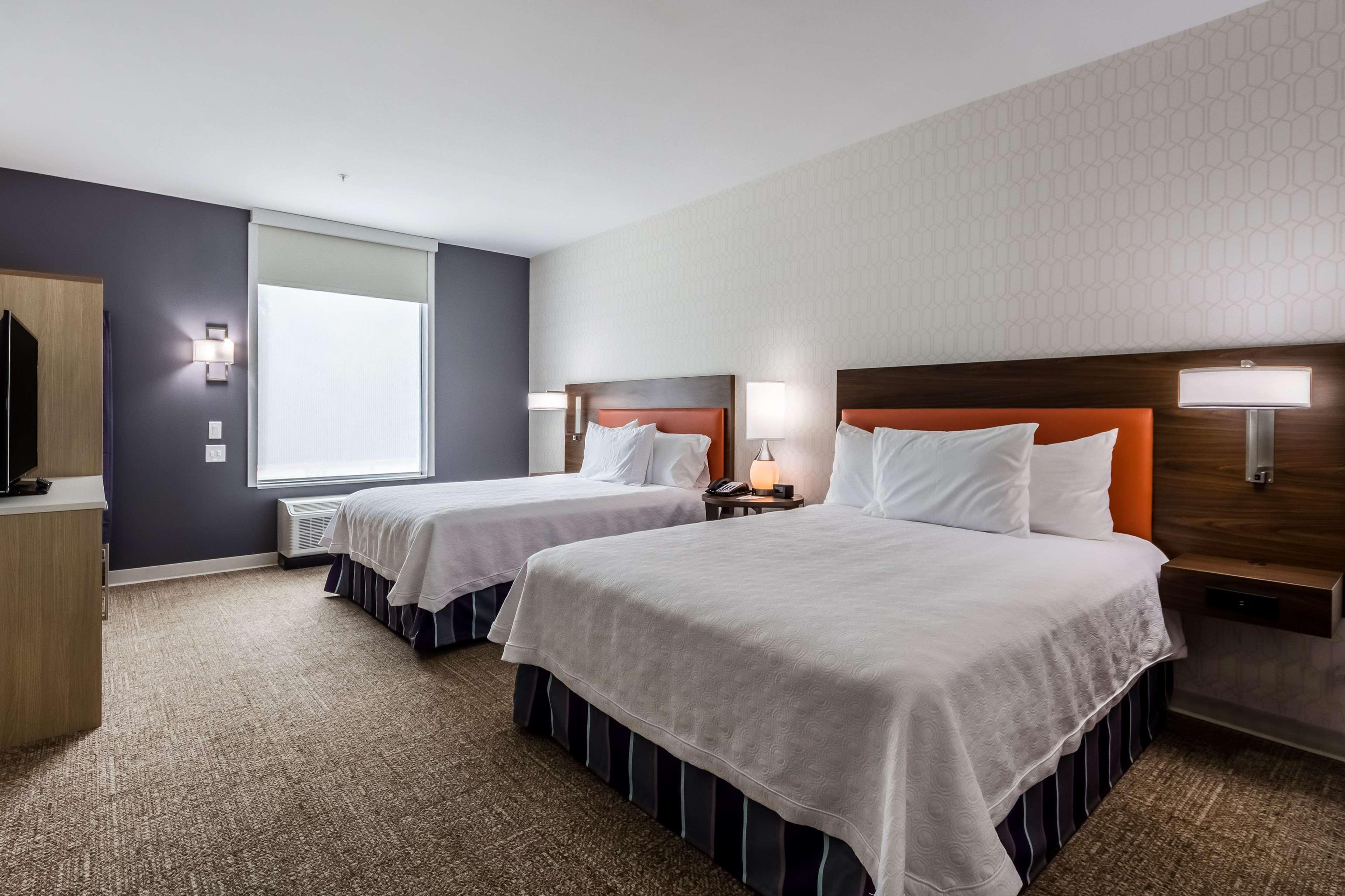 Suite Two Queen Beds