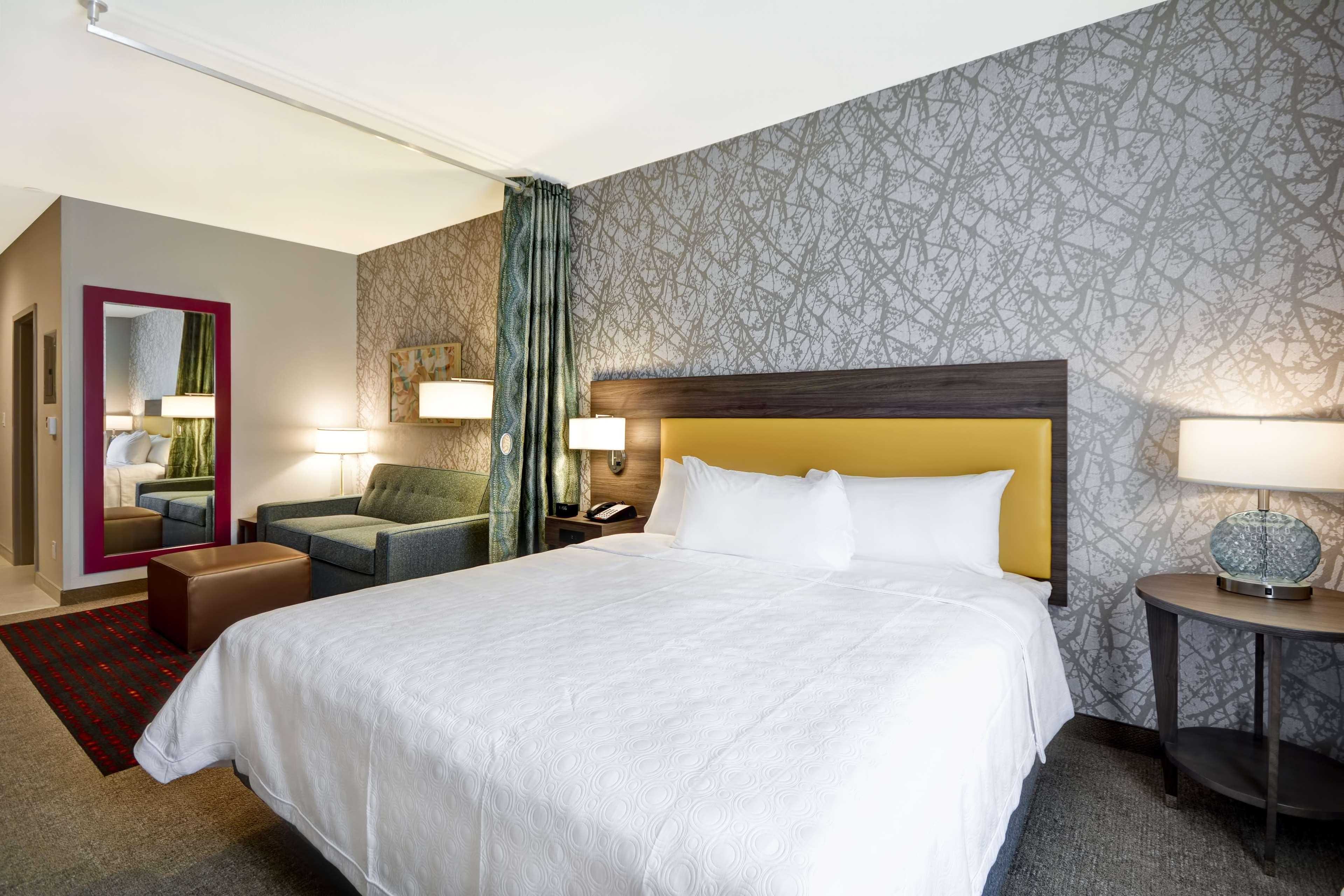 Suite King Bed Non Smoking