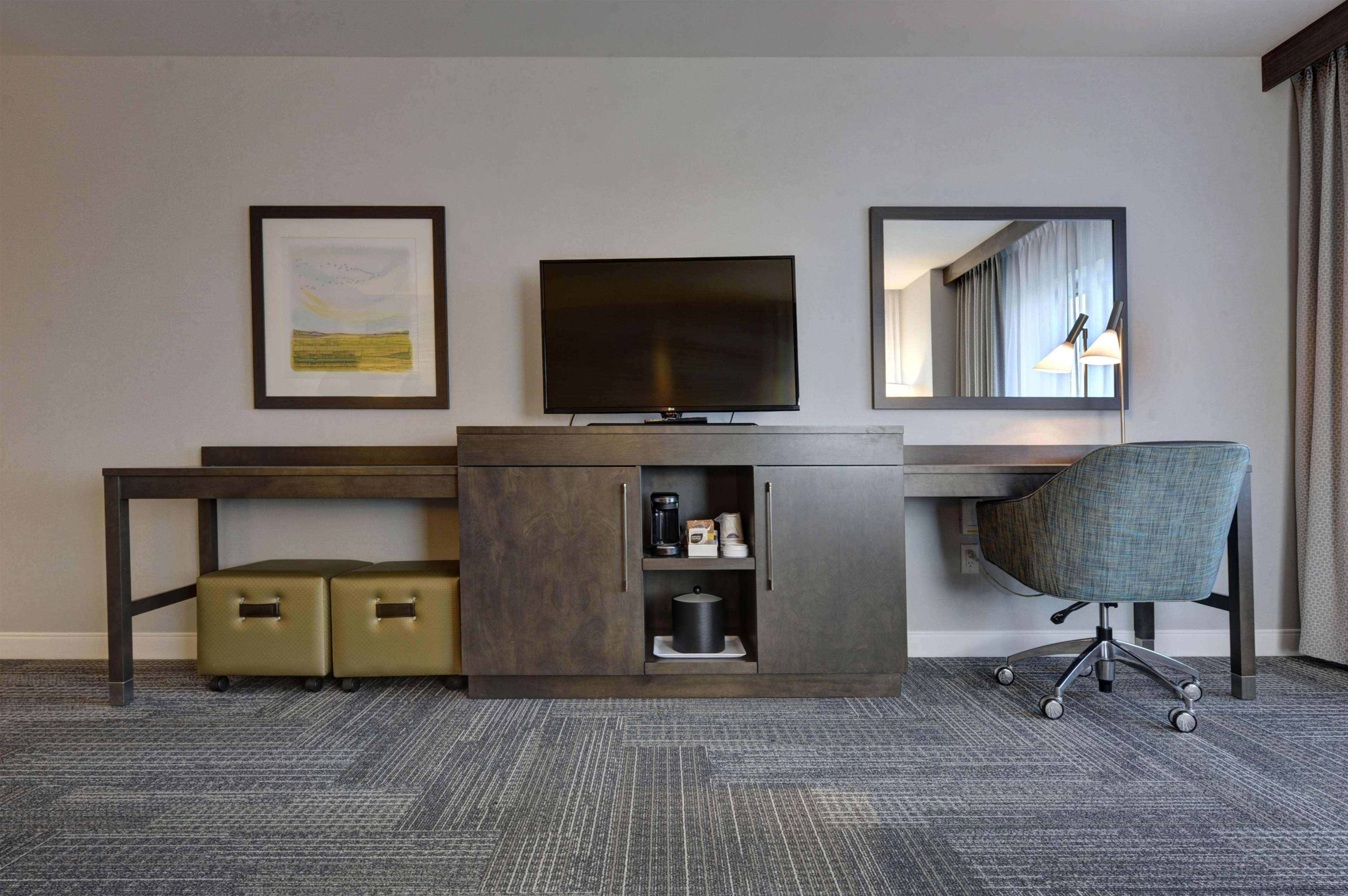 Double Two Queen Beds Non Smoking