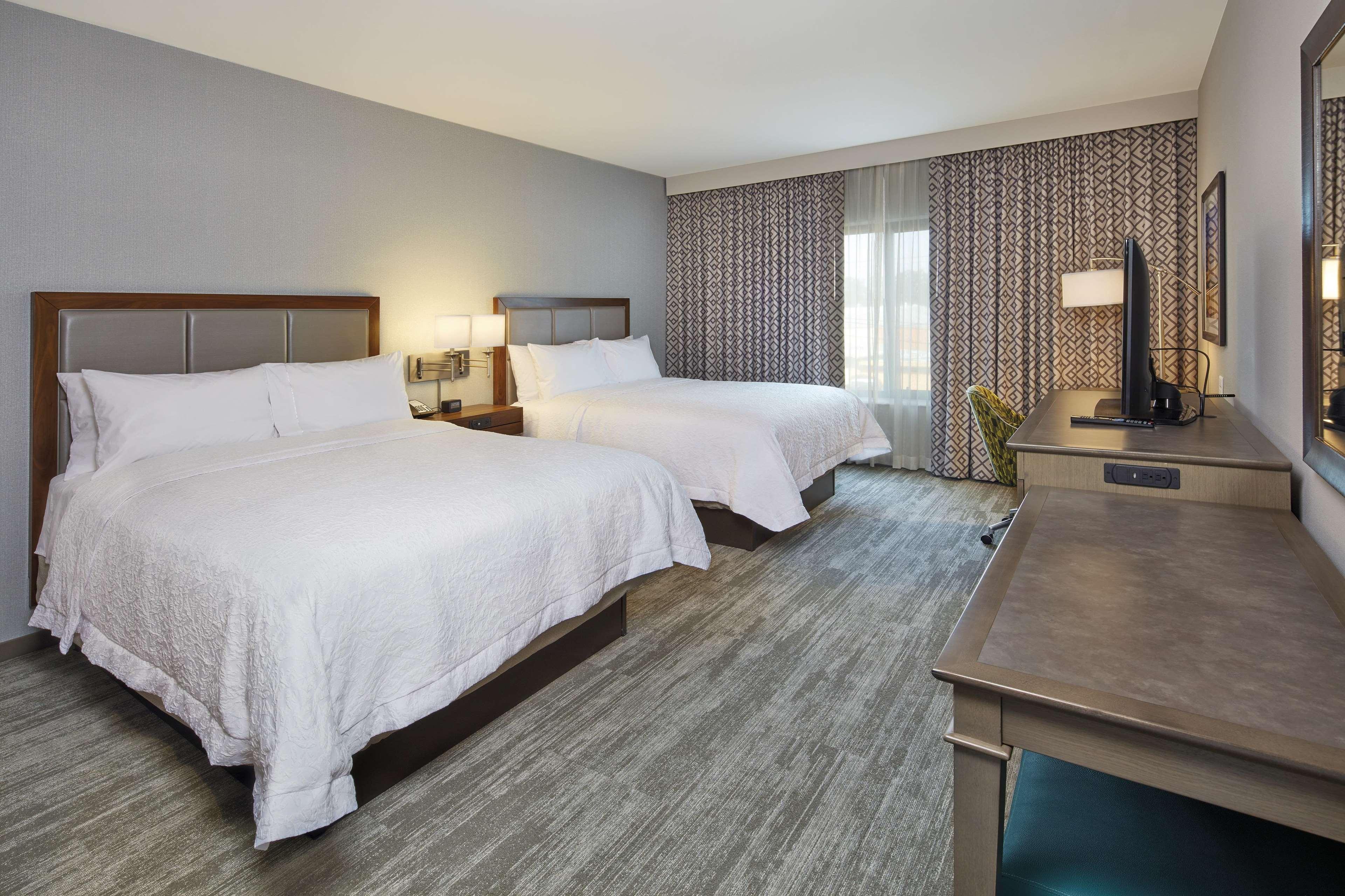 Double Two Queen Beds Non Smoking