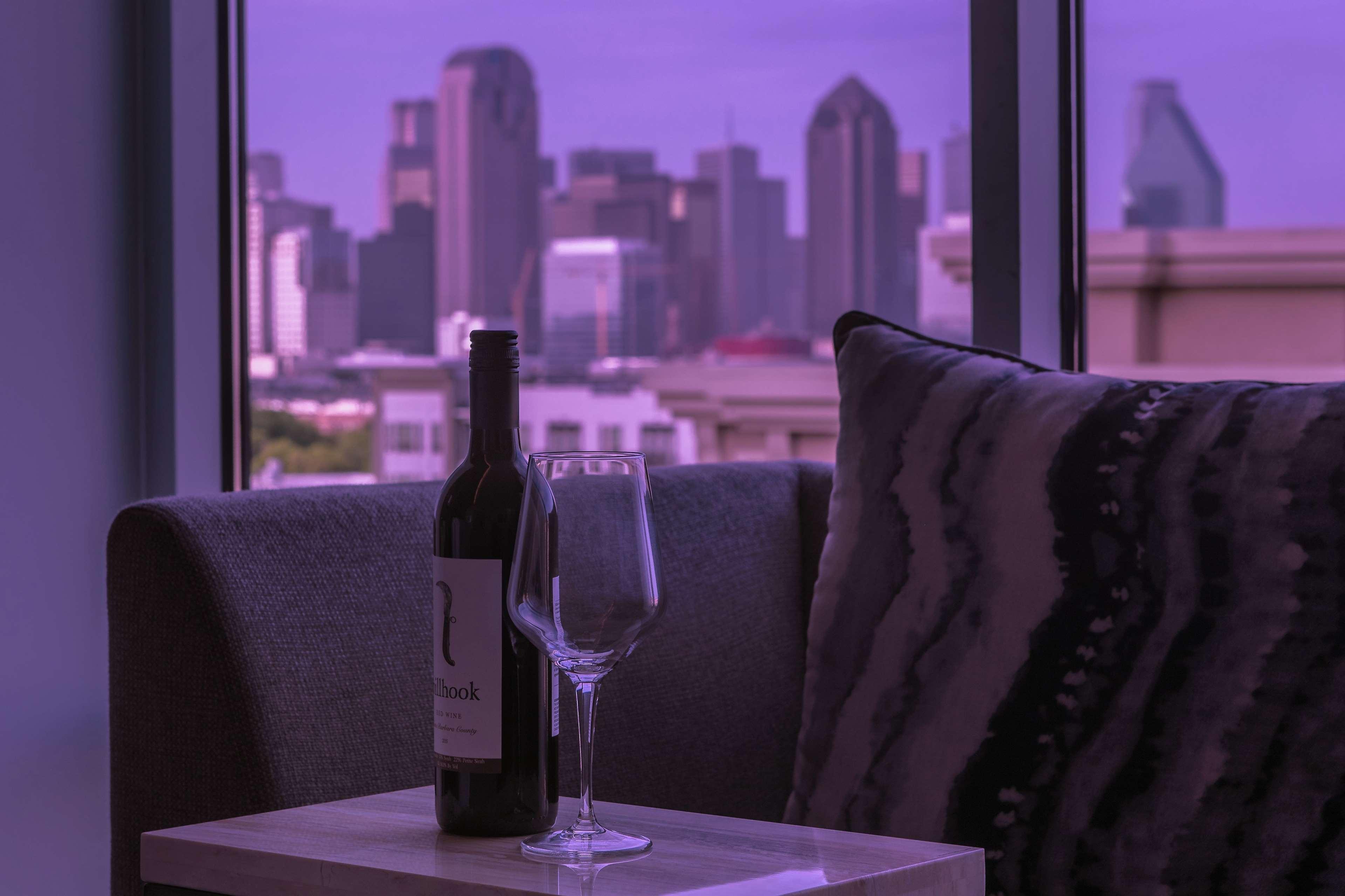 Double City View King Bed