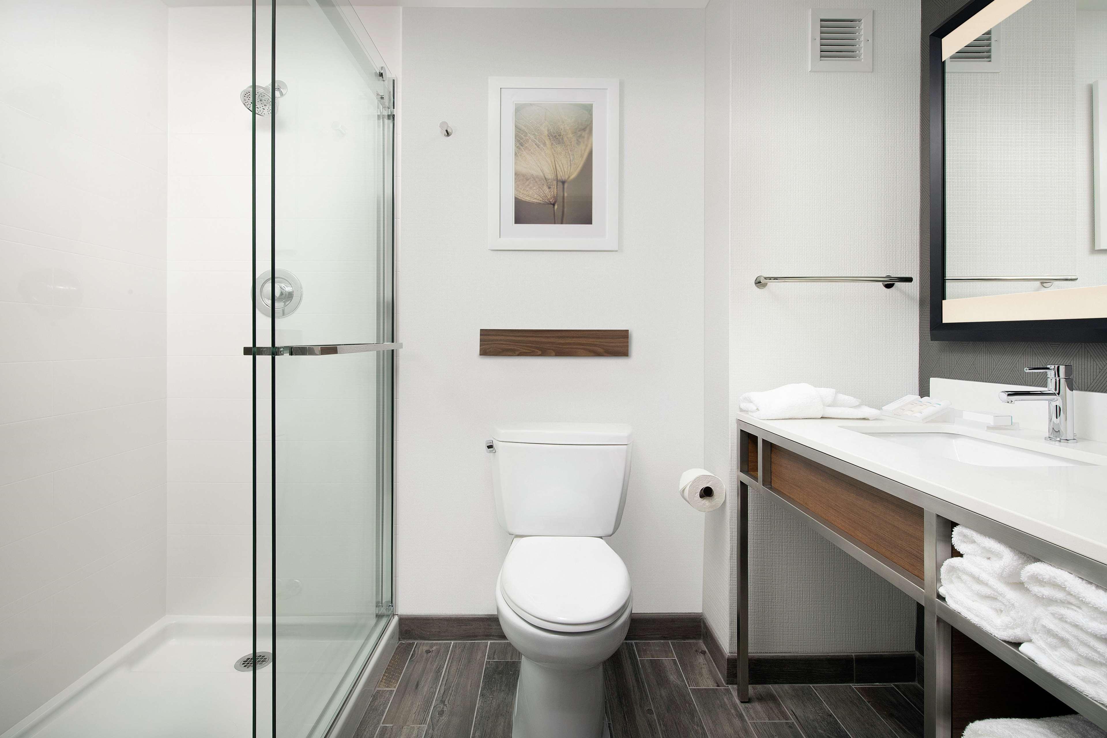 Room Accessible-two Queen Beds