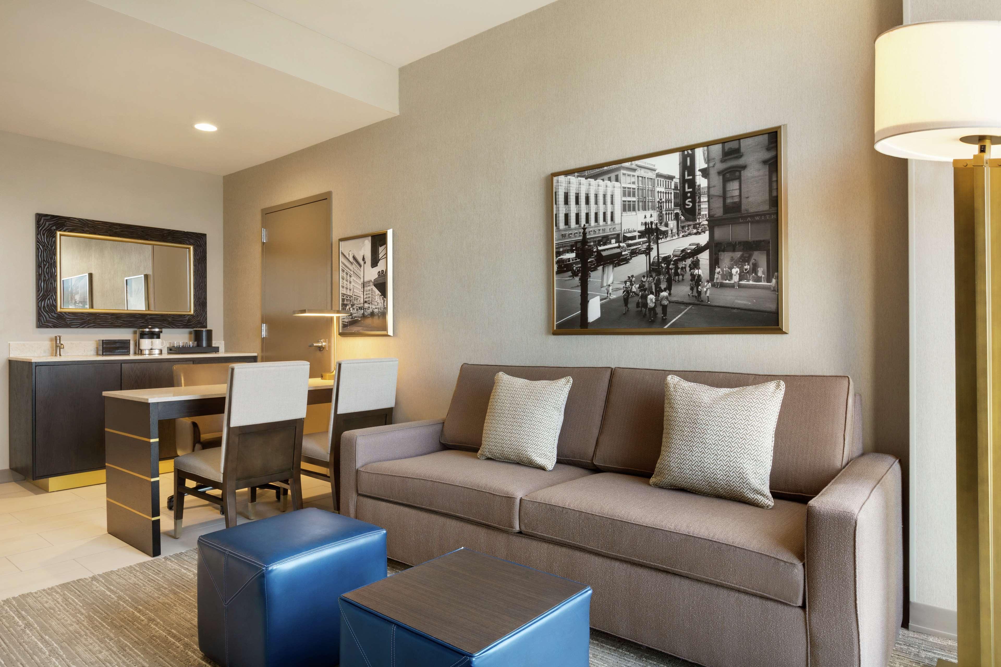 Suite Two Queen Beds