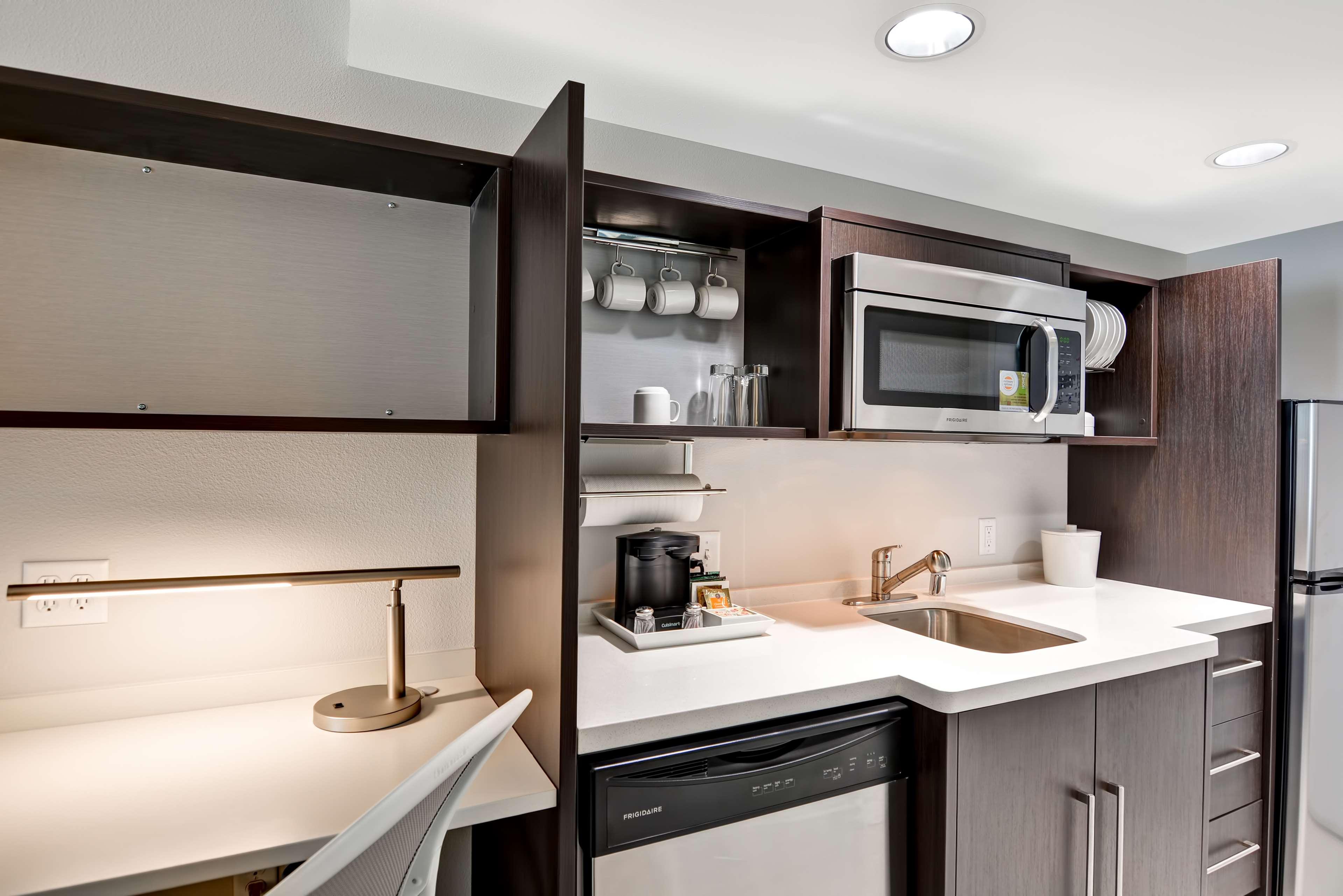 Studio King Size Bed