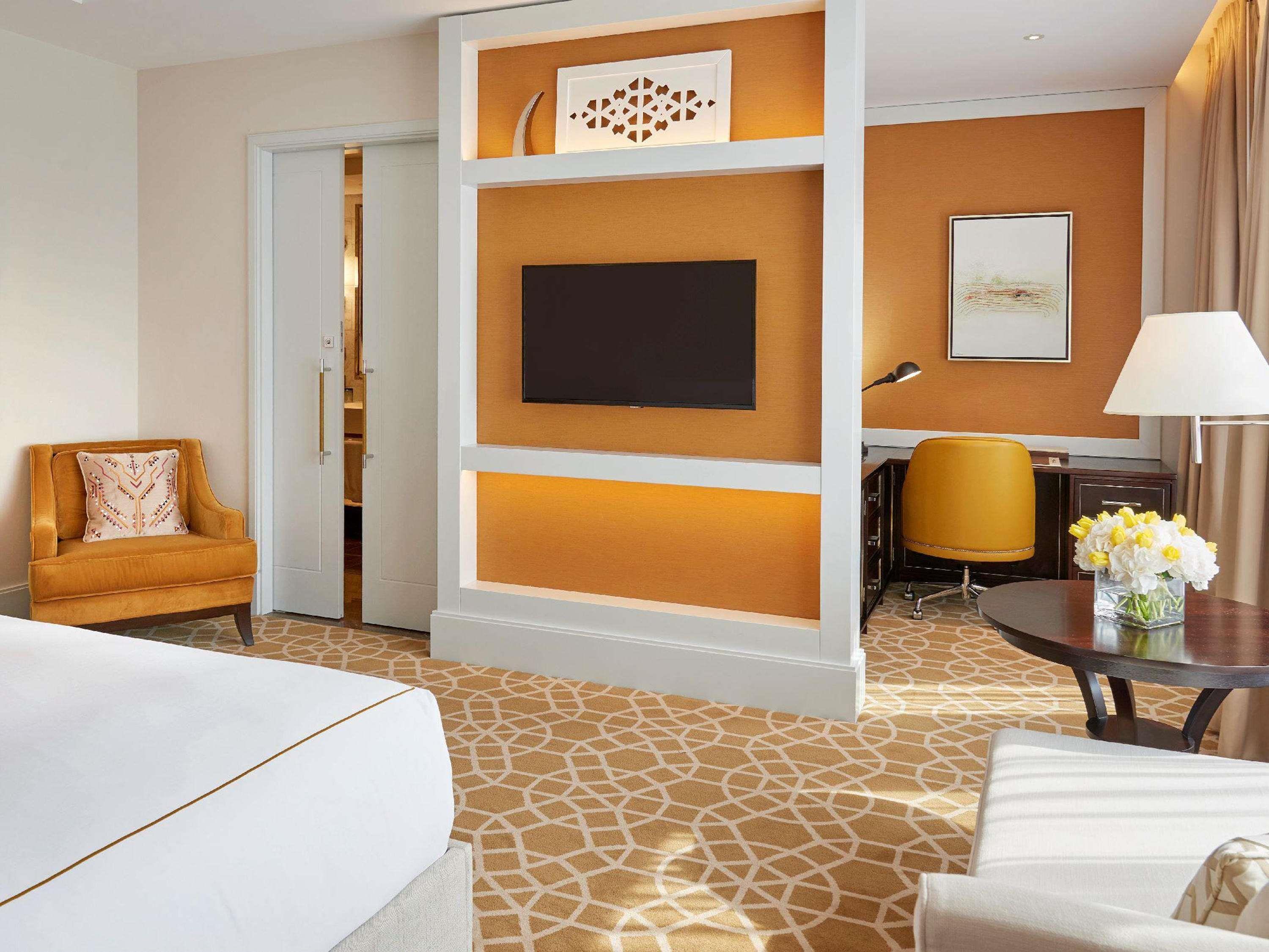 Room Deluxe King Bed