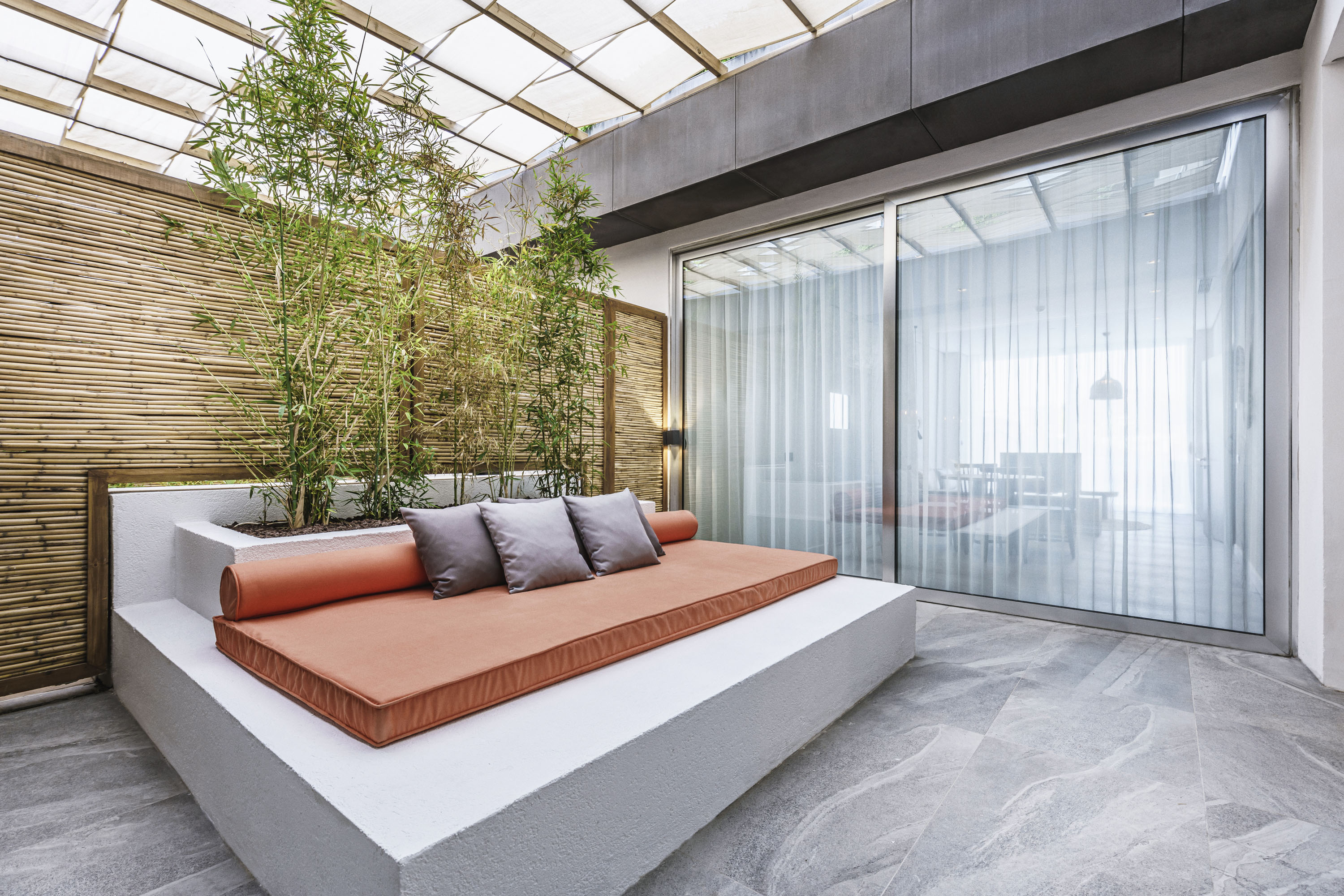 Suite Three Bedrooms Three Bathrooms