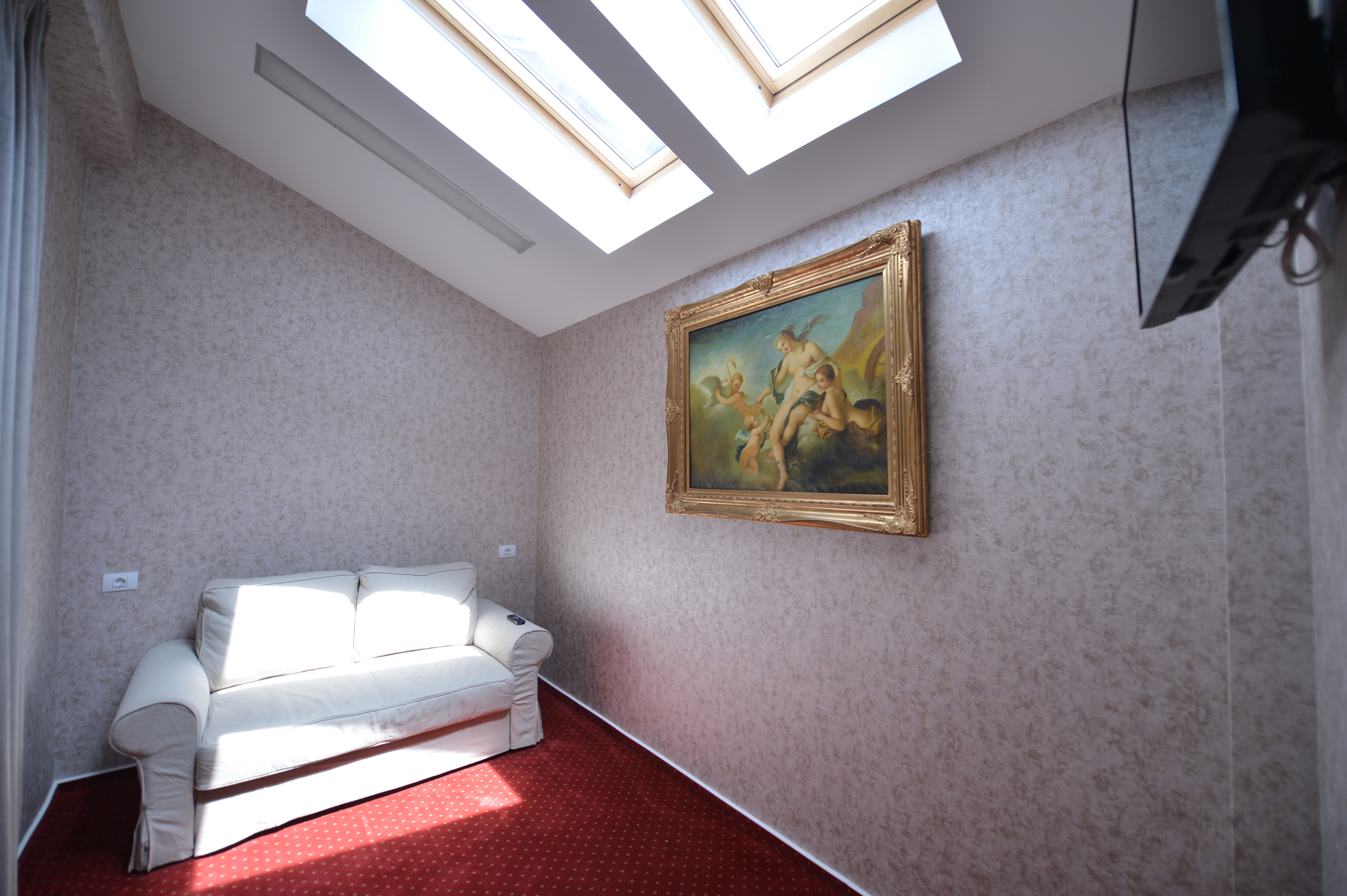 Suite Deluxe King Bed