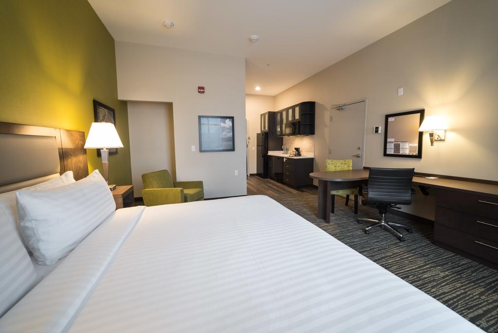 Double Queen Size Bed