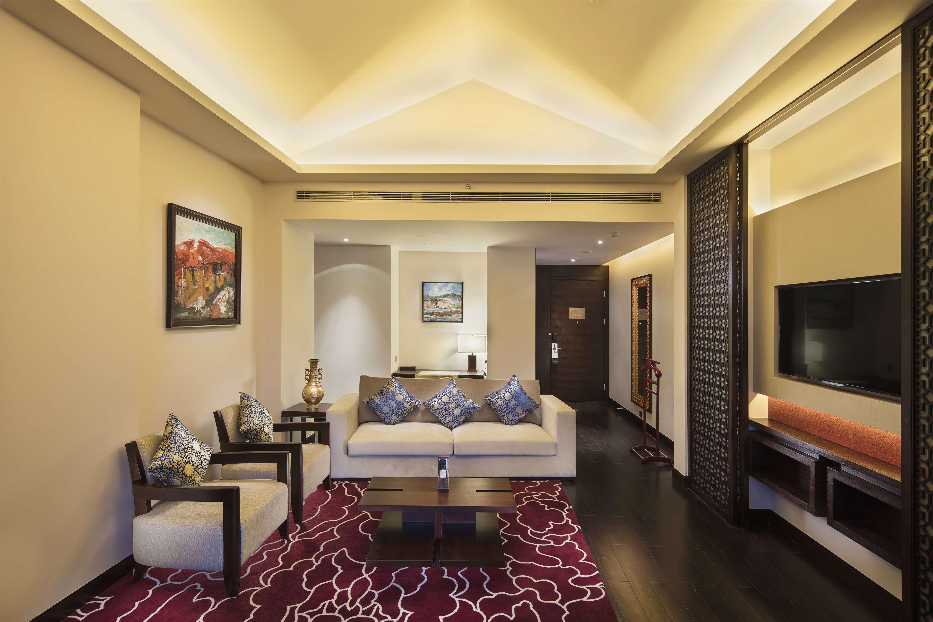 Suite Deluxe River View