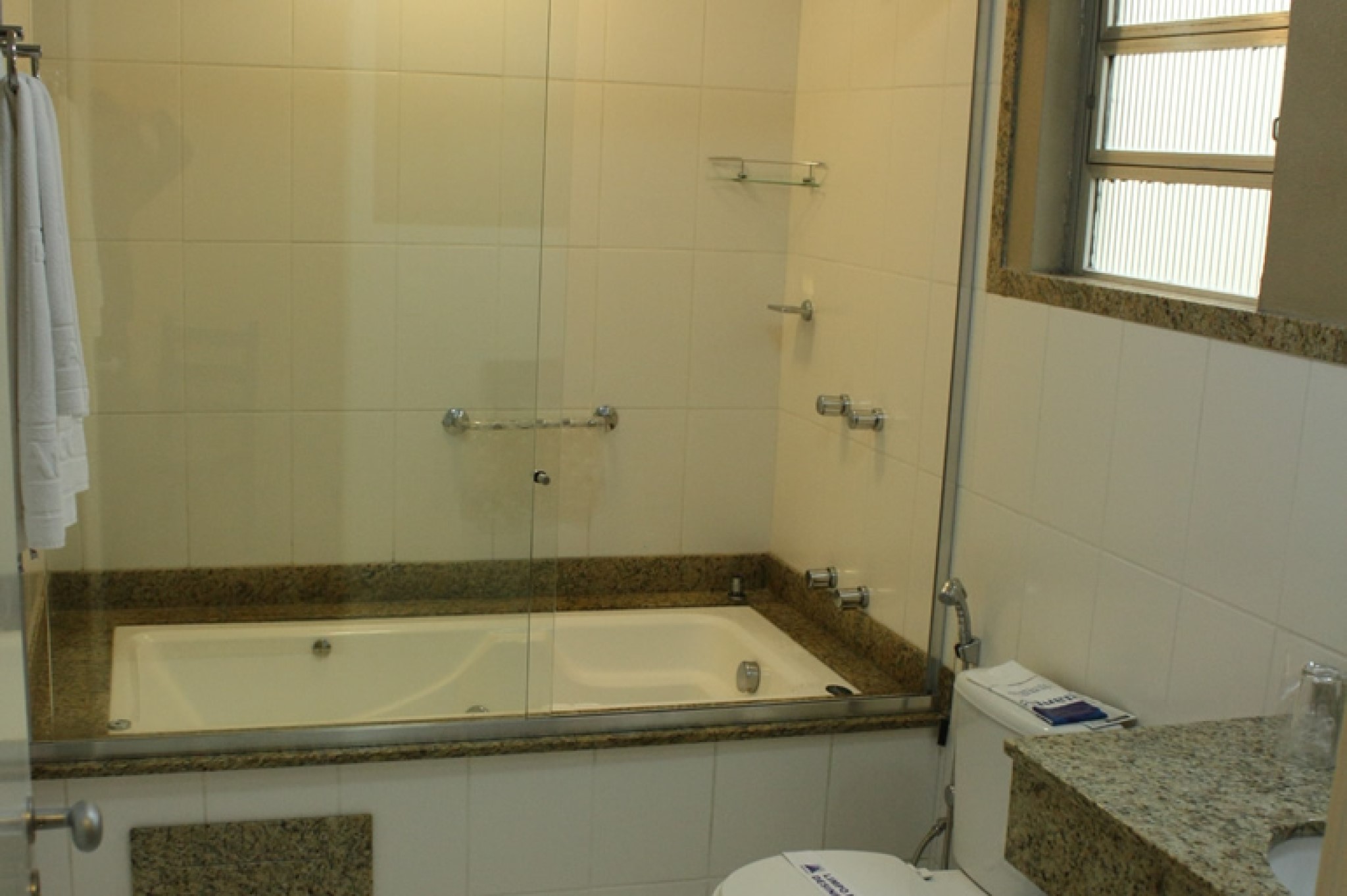 Suite Capacity 2